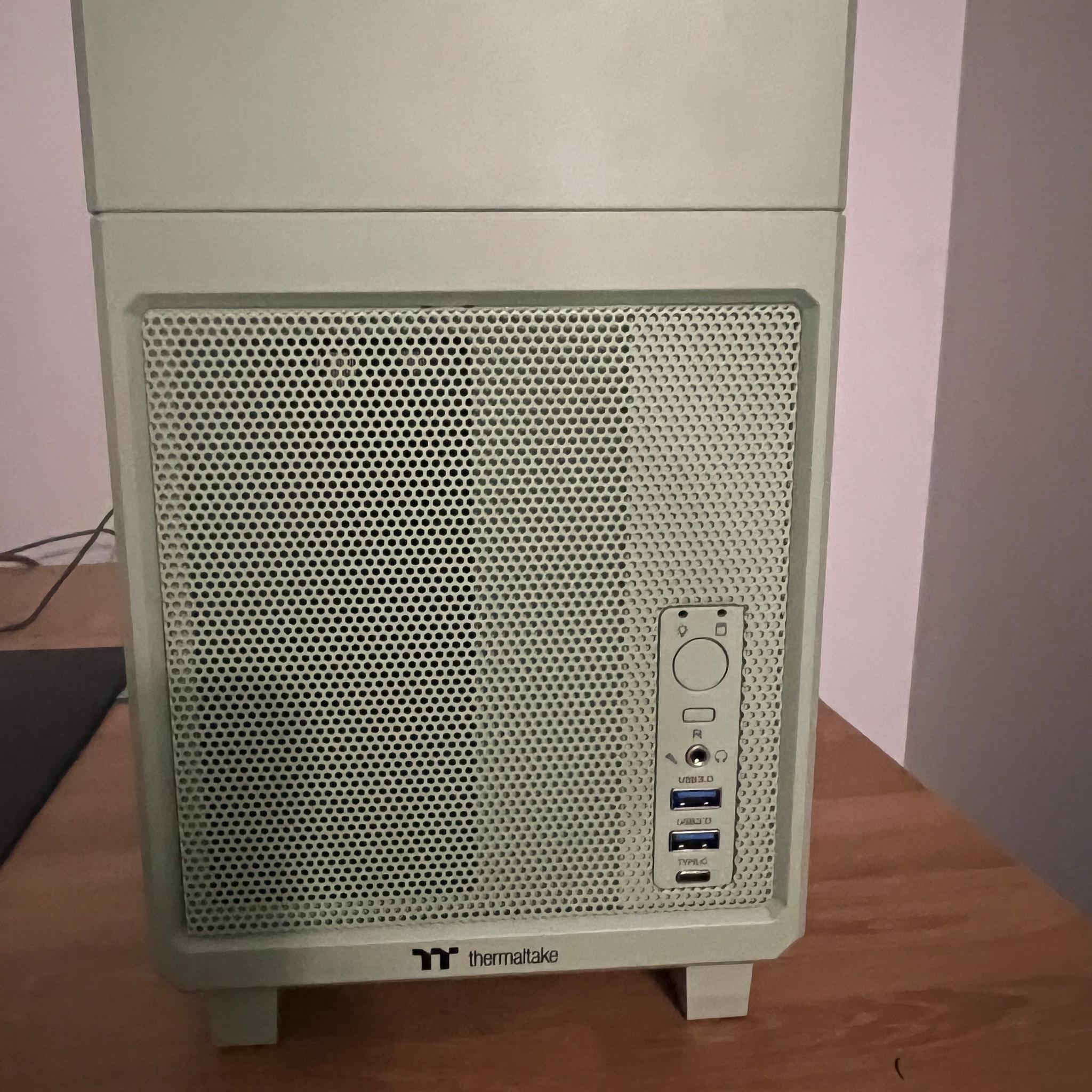 SFF 7800X3D Powerhouse