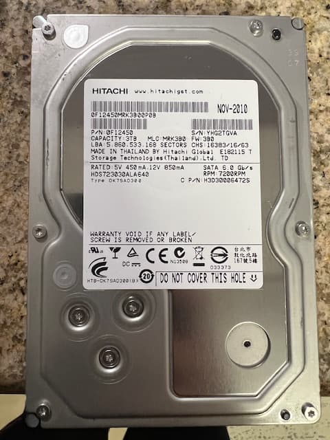 Hitachi 3TB 7200 RPM Internal Hard Drive 3.5" SATA 6.0 Gb/s
