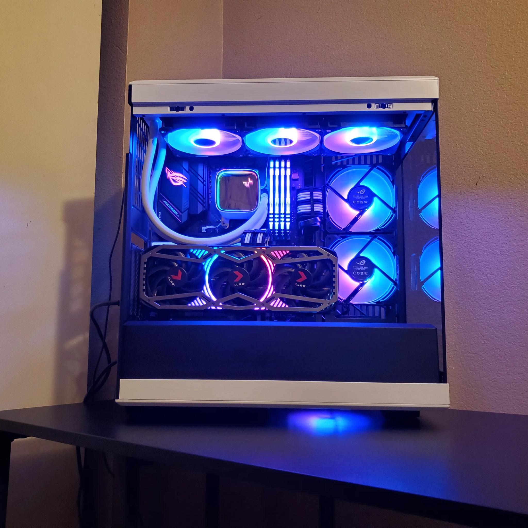 Ryzen 7 5700X | RTX 3070 | 32GB Ram | 1TB M.2 NVME SSD
