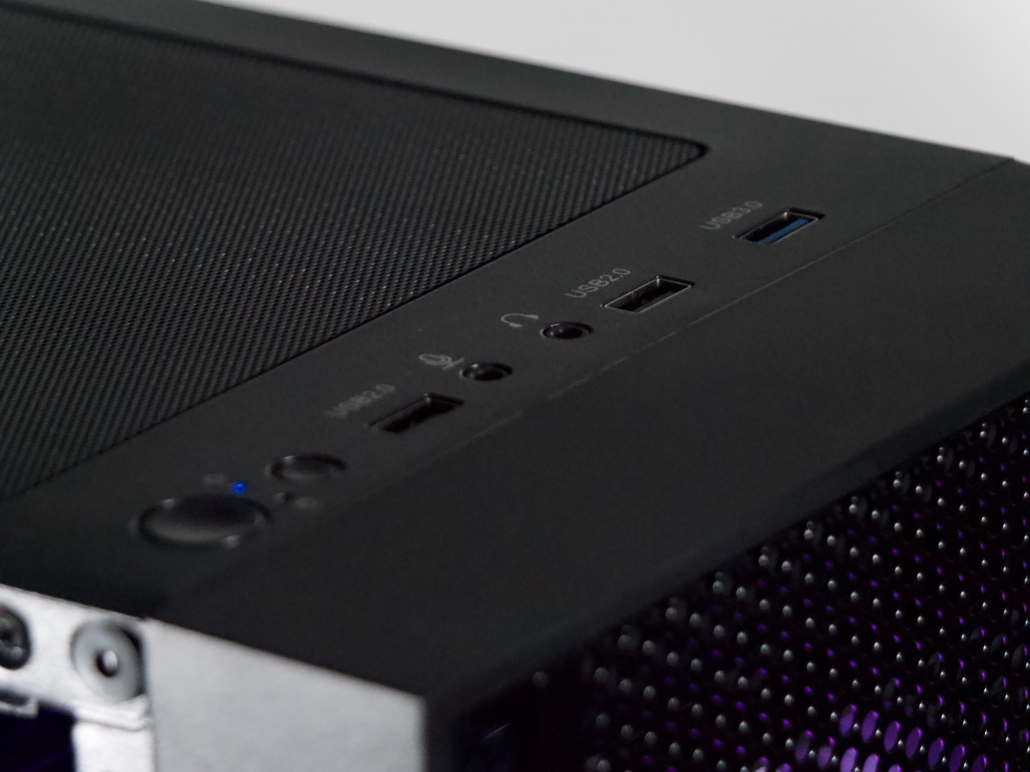 💜RTX 3070 + Ryzen 5 5600g | 1TB NVMe | 16GB DDR4 | WIFI/BT | 1080p/1440p Gaming PC | $885.99