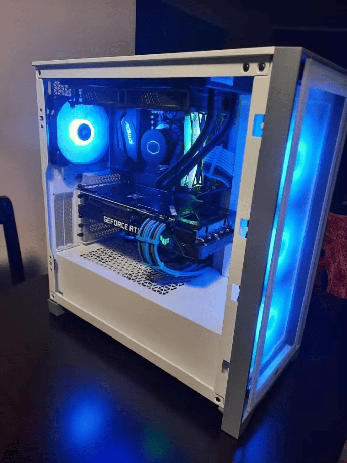 The "Futuristic Fusion" || RTX 3070 Ti Ryzen 5 5600X 16GB 3200MHz CL16 1TB NVME SSD