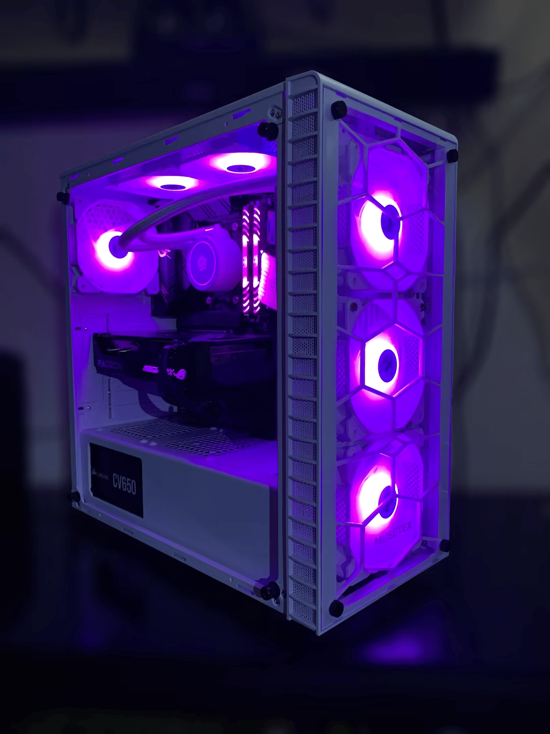 Mid Ranged Gaming Streaming Pc, R7 5800x, RX 6600XT 
