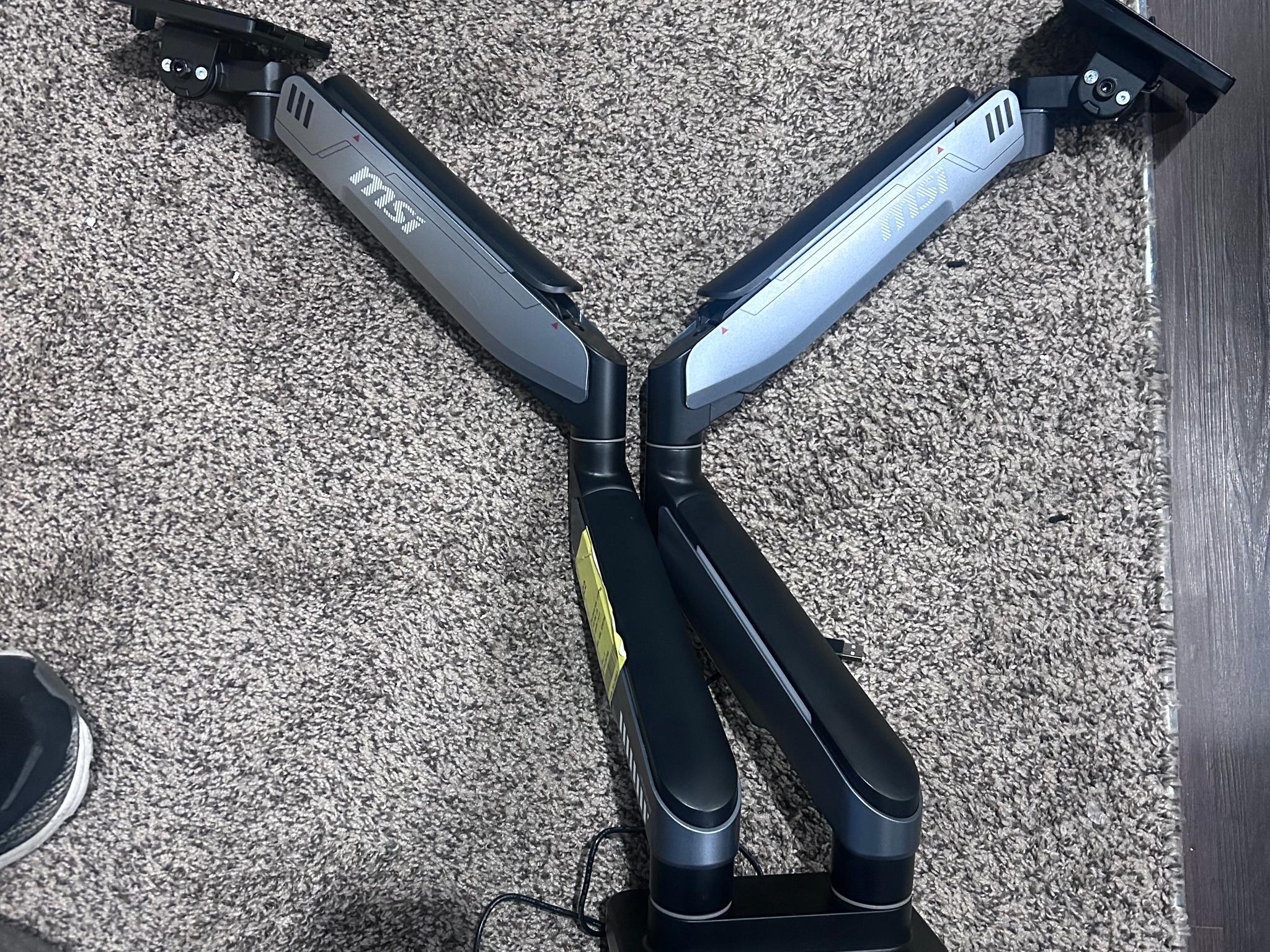 MSI Dual Monitor Arm