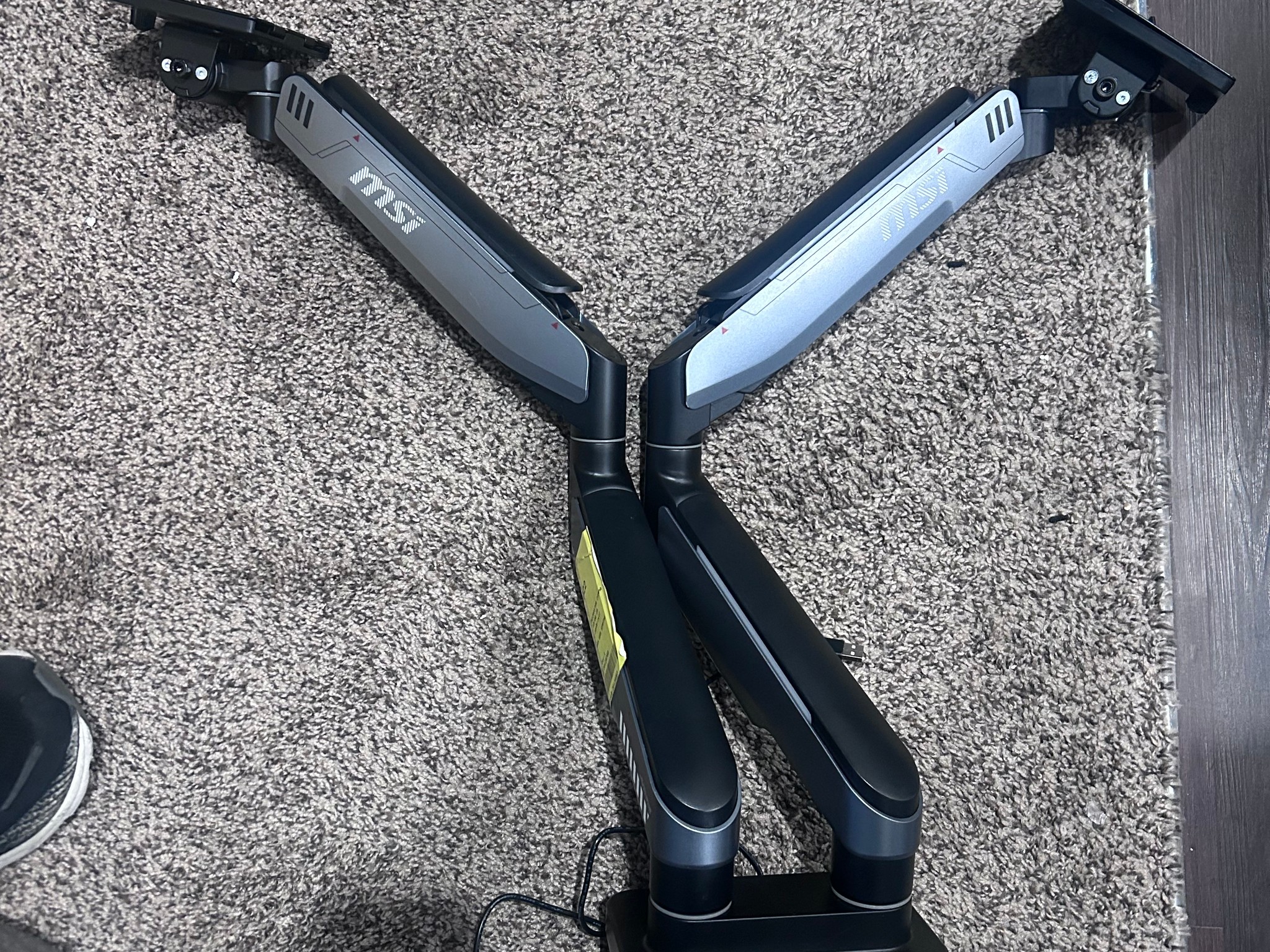 MSI Dual Monitor Arm