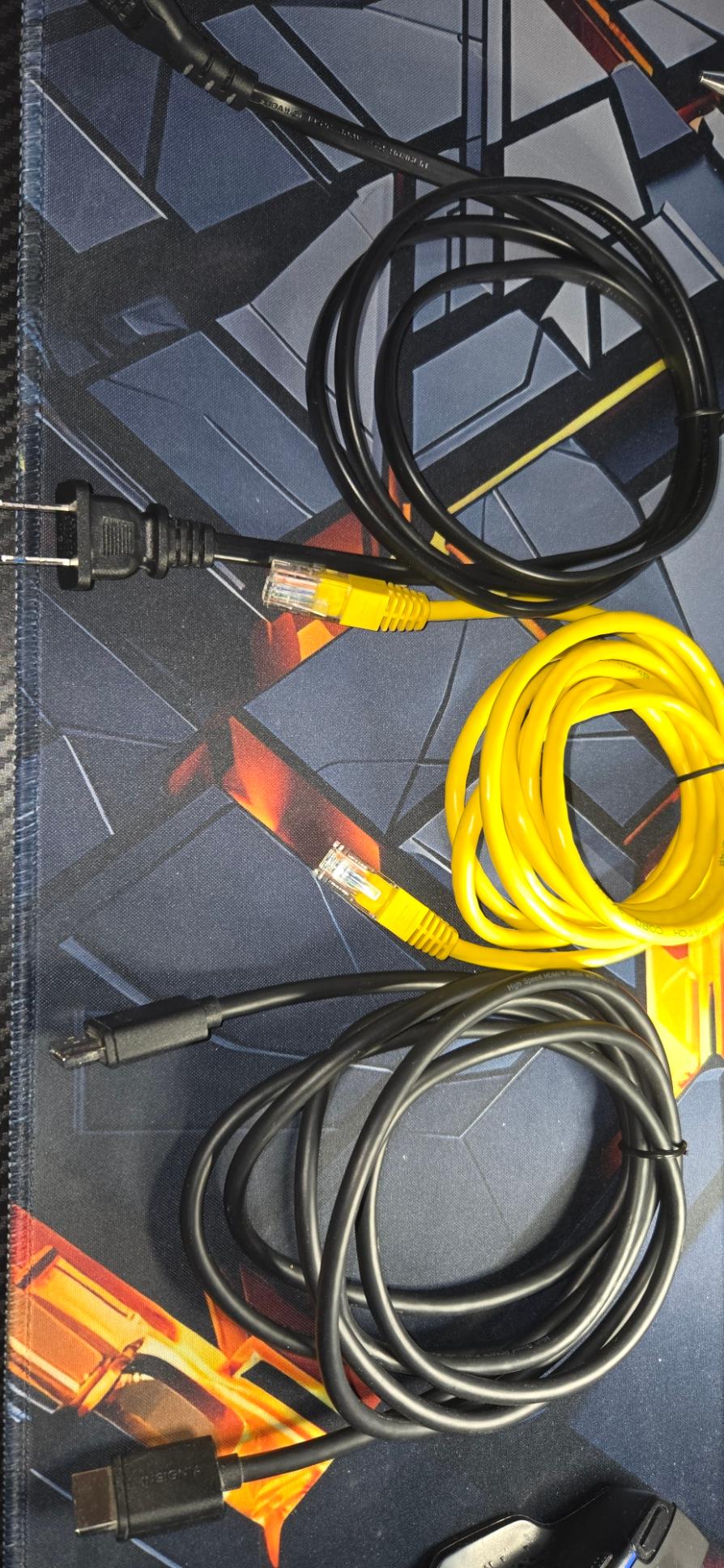 Don't Miss Out It's A Great Christmas Present. Series X w/Accessories & Games