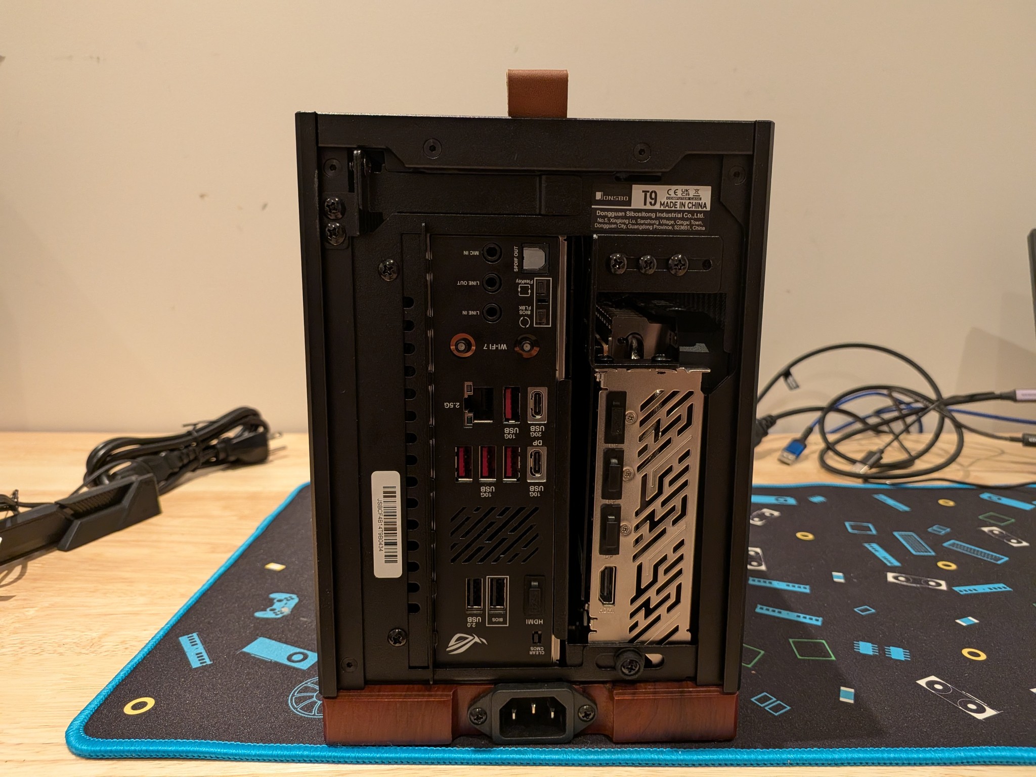 1440p Globetrotter - RX 9070, Ryzen 5 9600X, 32 GB DDR5 RAM, 1 TB Gen 4 NVME, Noctua