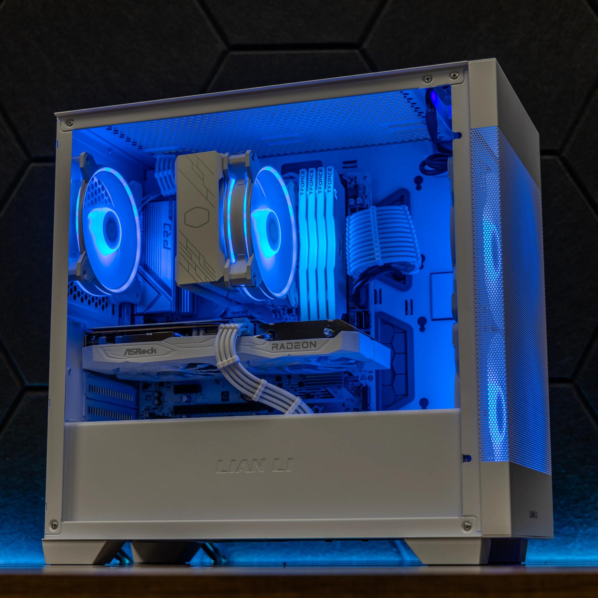 ❄️ Frost ❄️  AMD RX 6600 / AMD R5 4500 / 1TB NVME / 32GB DDR4 Ram / Air Cooler / Windows 11 Pro