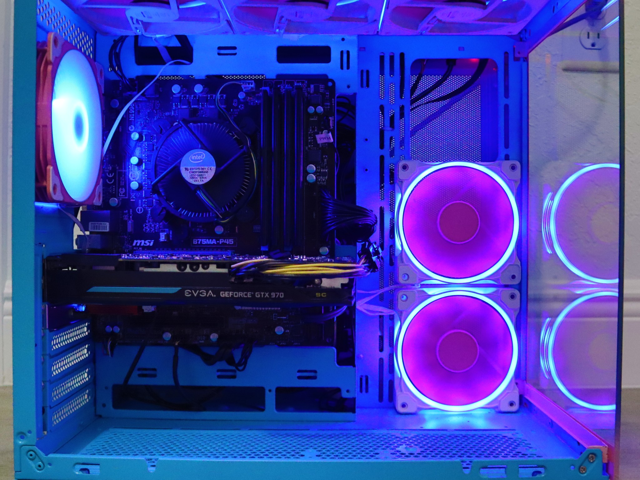 Gaming PC - GTX 970, I7-3770, 32GB DDR3, WIFI, BLUETOOTH, ARGB, BLUE, 128GB SSD, 250GB HDD.