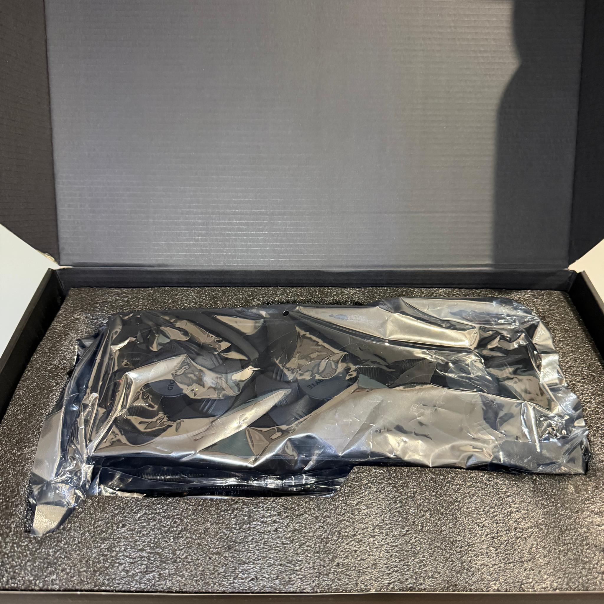 Gigabyte Radeon RX 7800 XT GAMING OC 16G