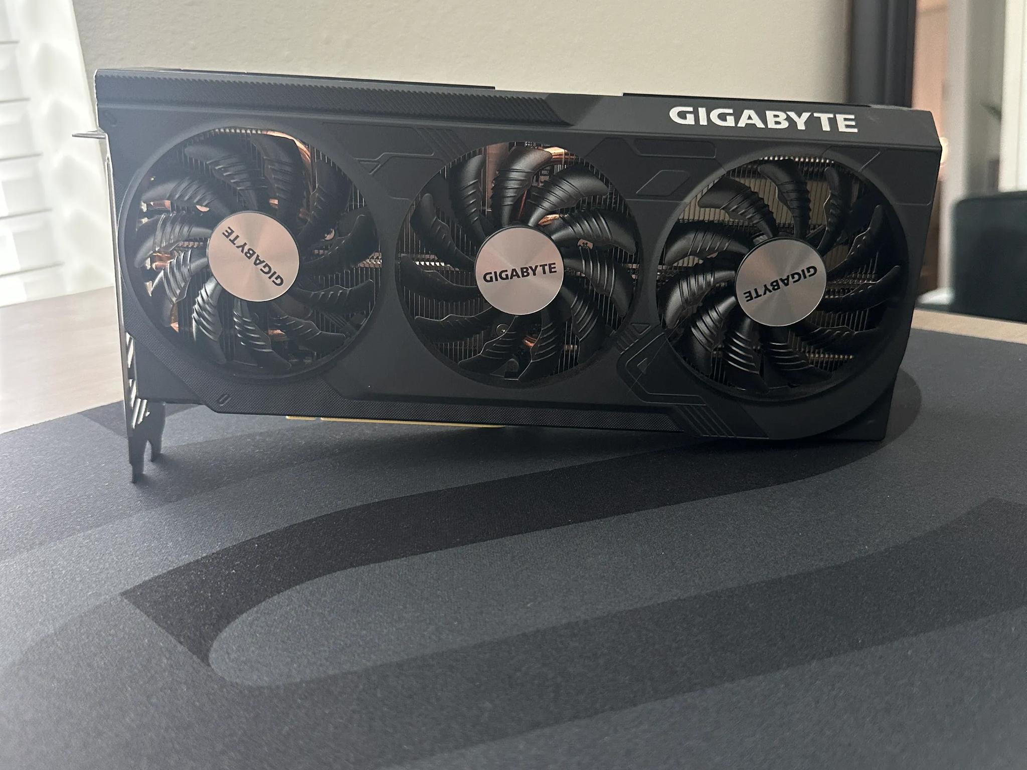 Gigabyte GeForce RTX 4070 Super WindForce OC 12GB GDDR6X NVIDIA Graphics Card