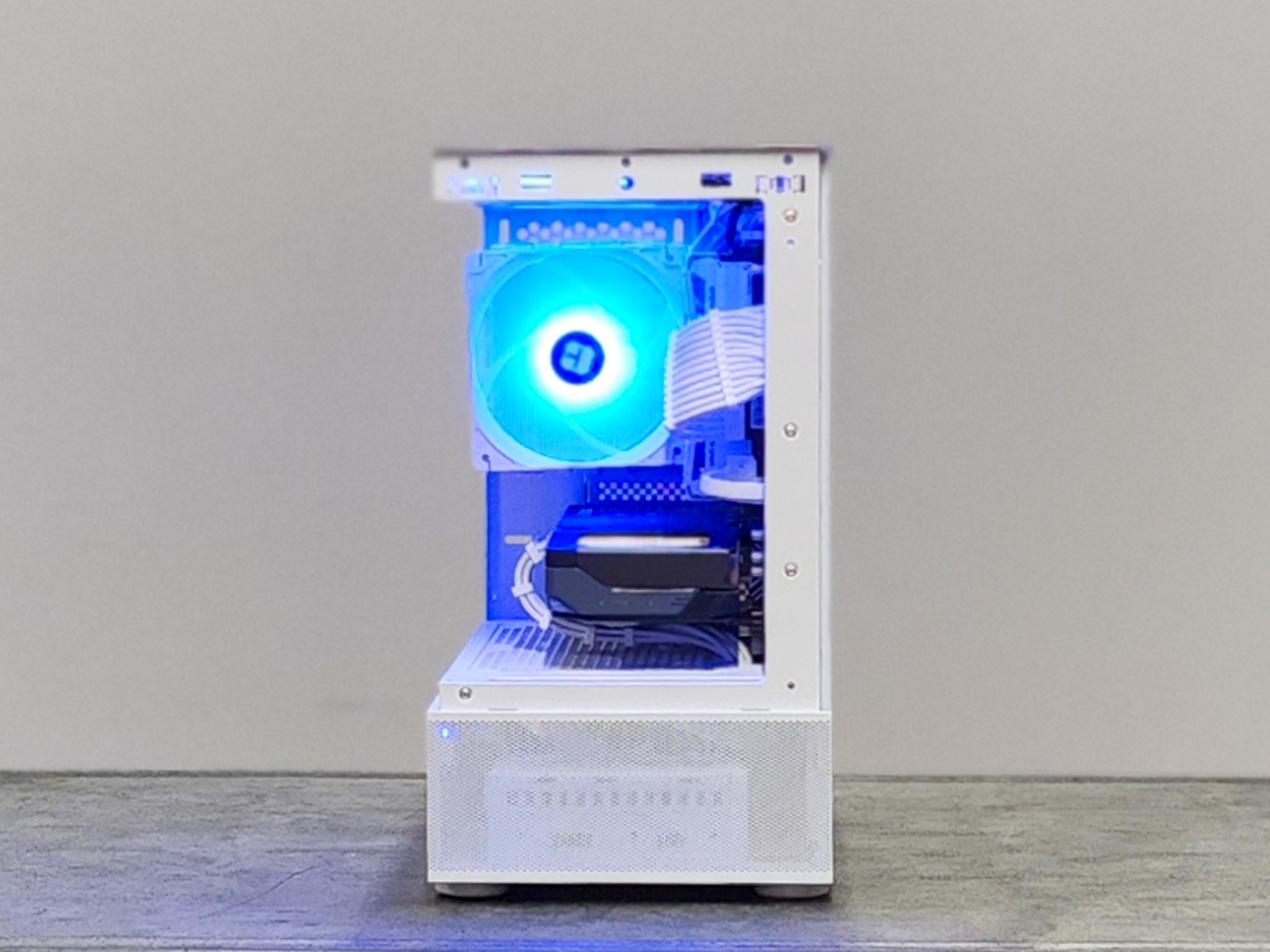 Custom Gaming PC | RX 9060 XT 16GB | Ryzen 7 5800XT | 1TB SSD | 32GB RAM | Windows 11 Pro