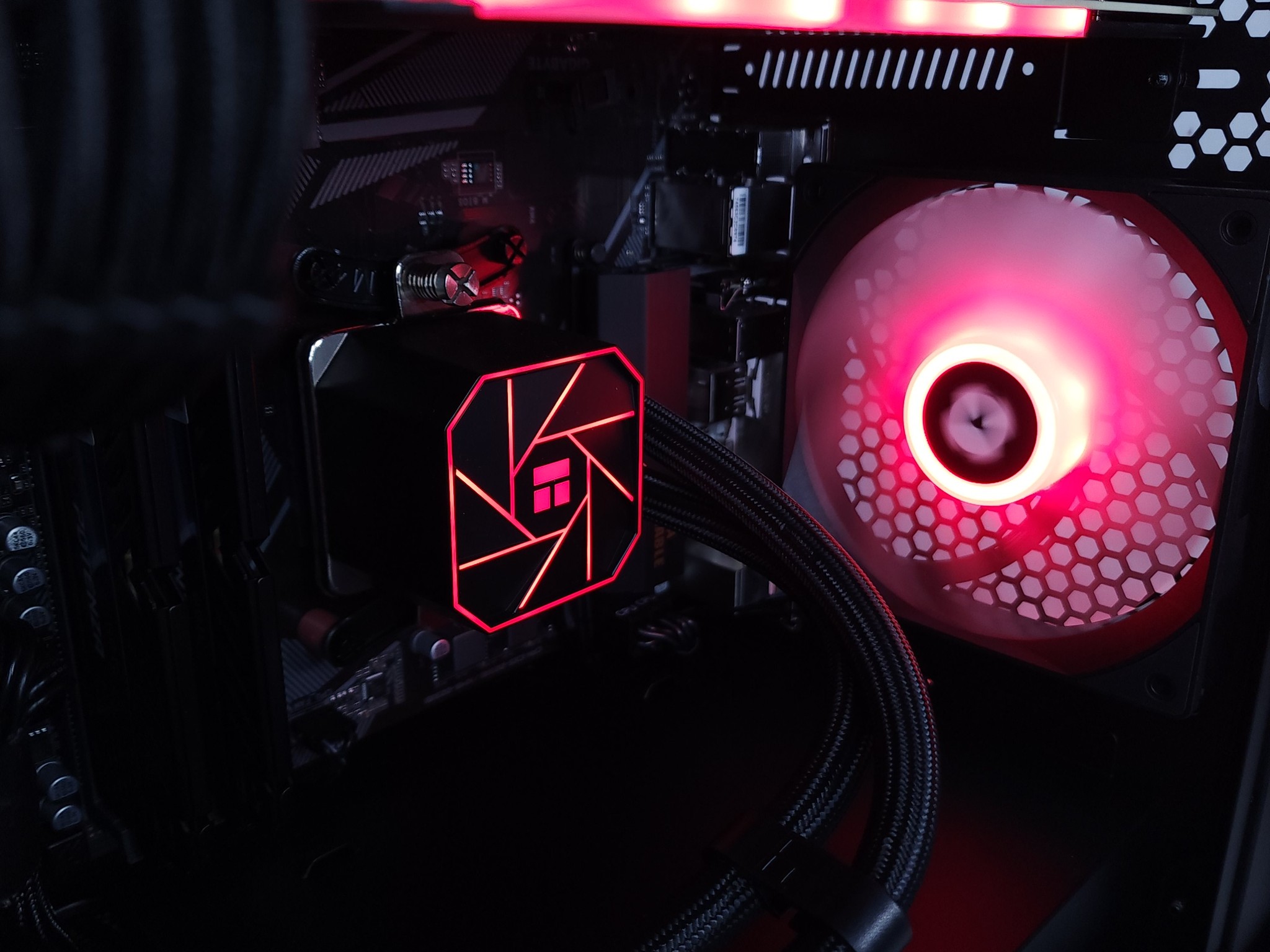 ❤️❤️RTX 3080Ti | Ryzen 7 5700X | 32GB 3200MHz | 1TB NVMe SSD