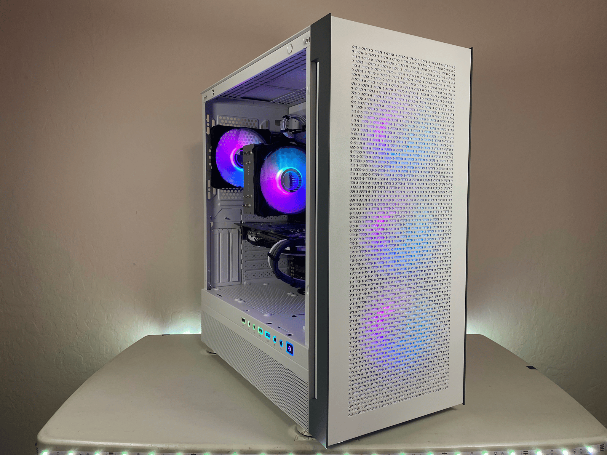 Custom Built White Ryzen 5 RX 580 RGB Gaming PC Computer
