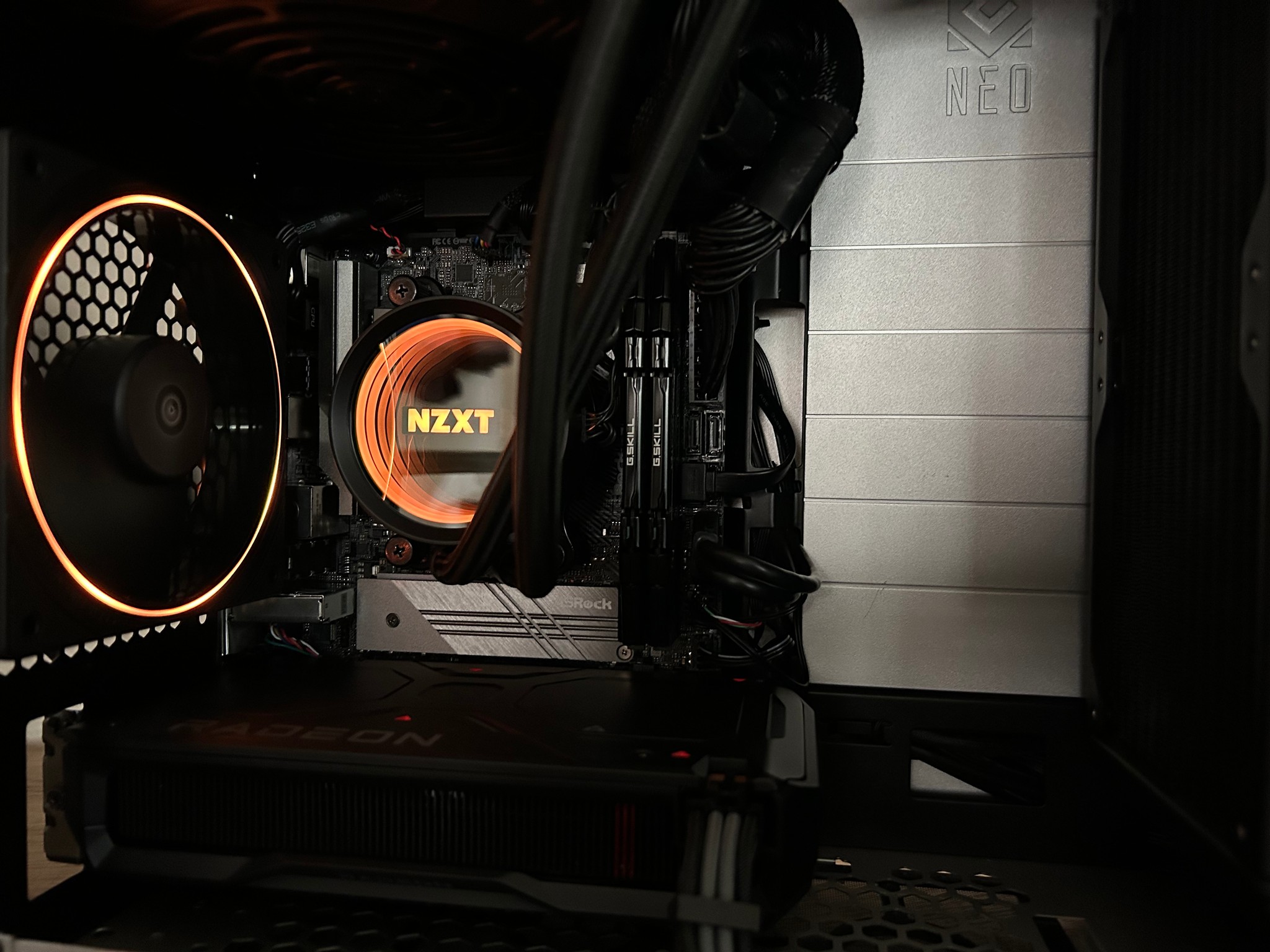 1080P SFF Winter Hibernation PC w/ Ryzen 5 3600 & AMD 7600 8GB