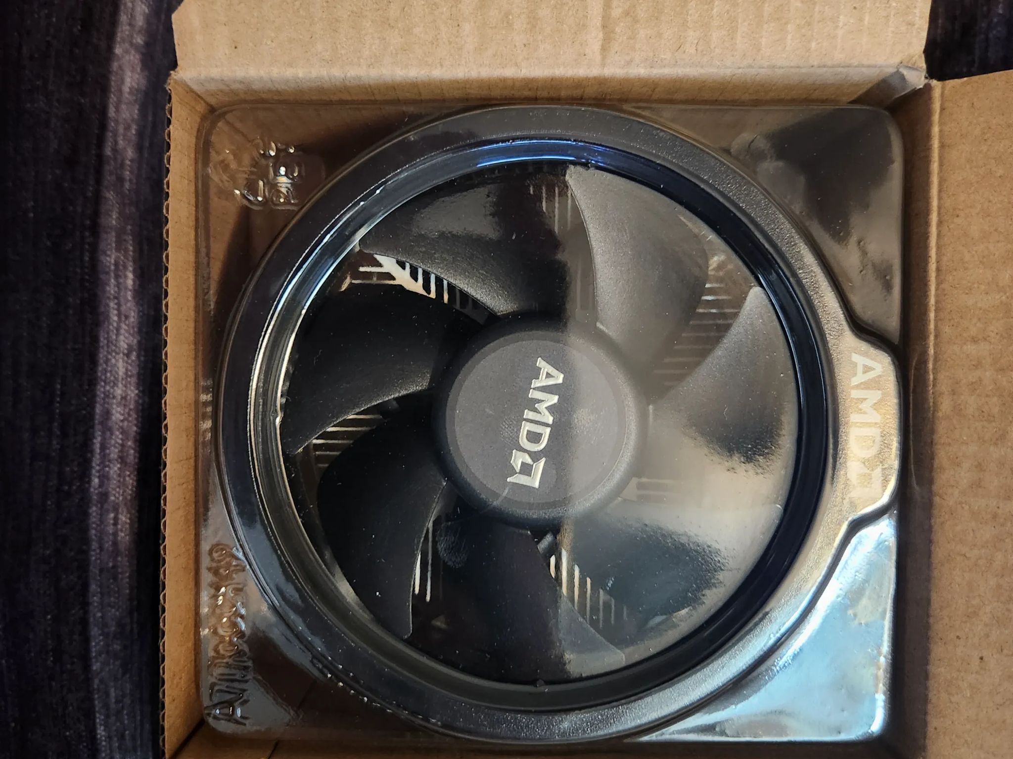 AMD Wraith Stealth + Ryzen 5 5500 Box