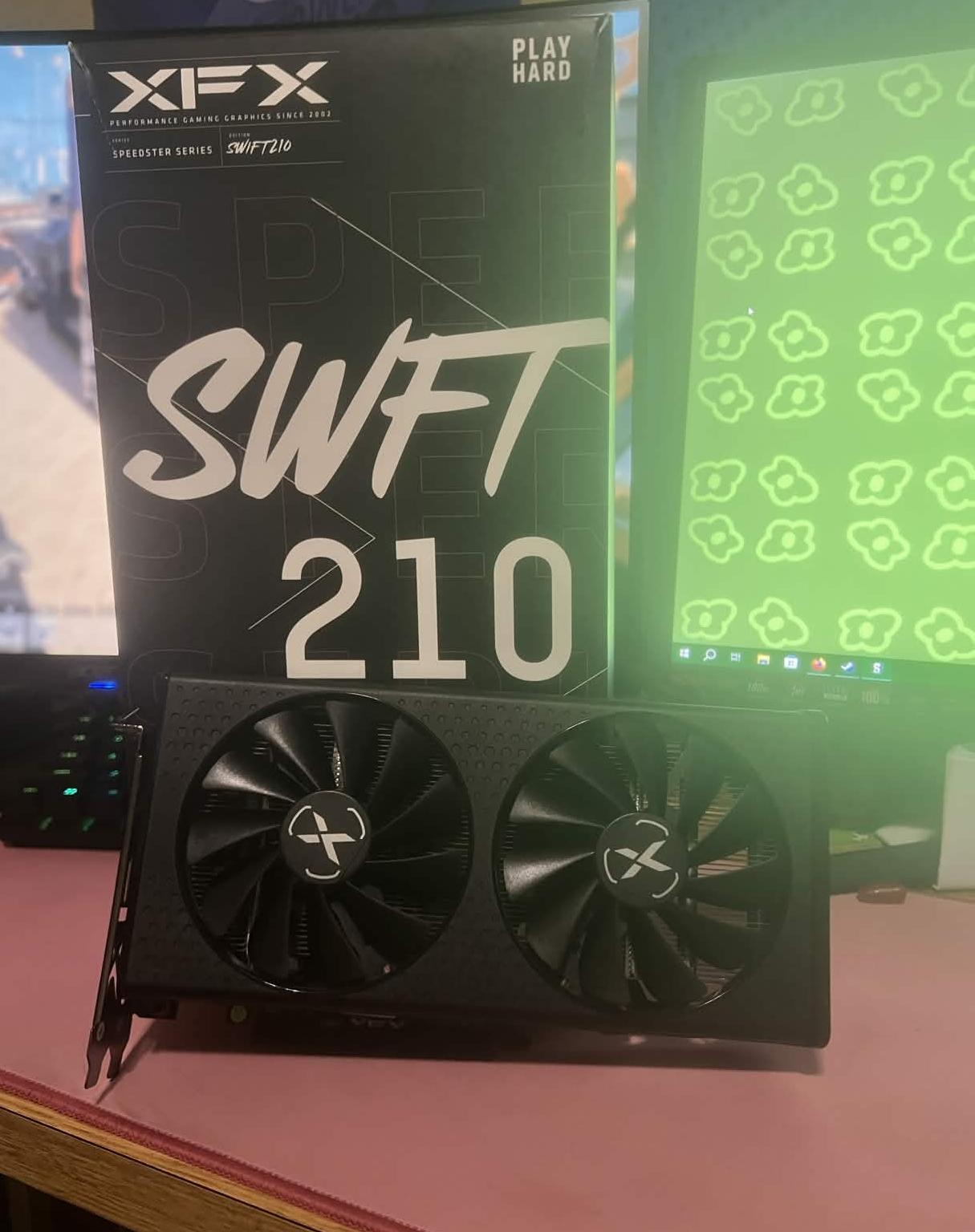 XFX Speedster SWFT 210 Radeon RX 6600