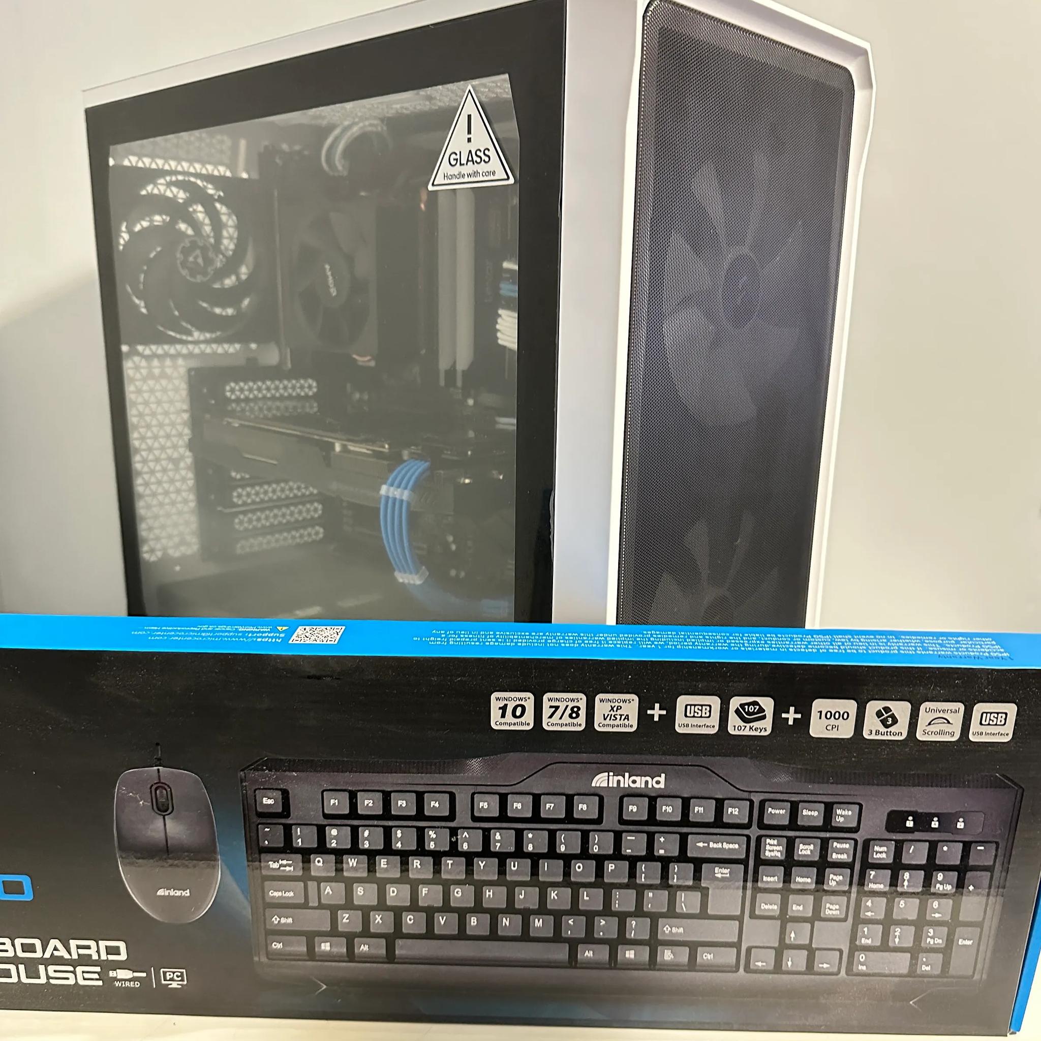 Ryzen 7 1700X/Nvidia GTX 1070 8GB Custom White RGB Gaming PC W/ Keyboard & Mouse