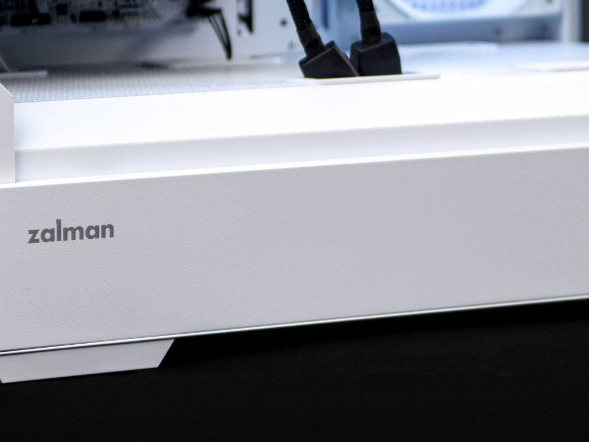 “Clouden” RTX 4070 32GB Intel i7 13700 Windows 11 1TB Workstation Gaming PC