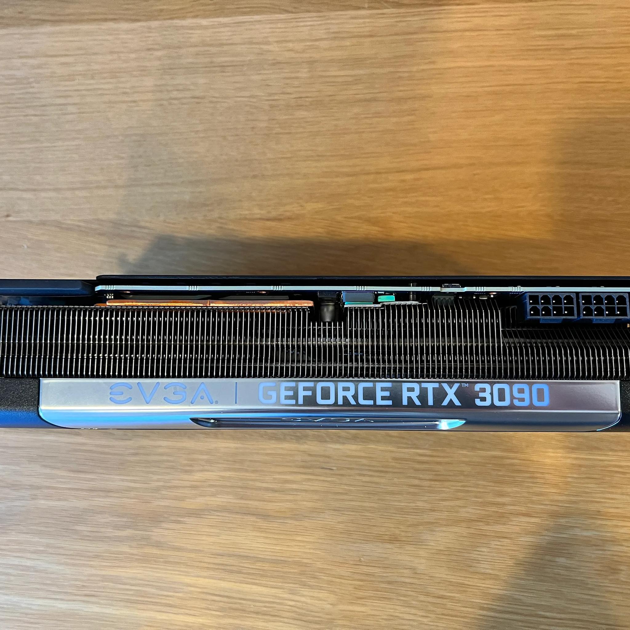 EVGA RTX 3090 FTW3 ULTRA
