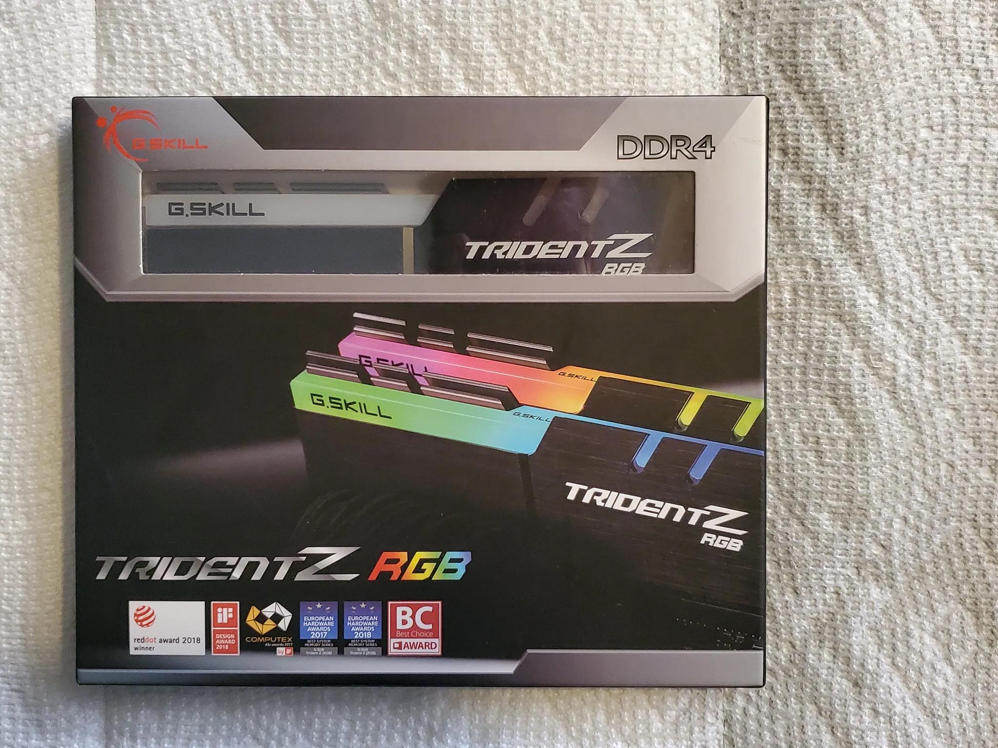 Almost new G.Skill TridentZ RGB 32GB (2 x 16GB) DDR4-3200 CL: 14-14-14-24 1.35v