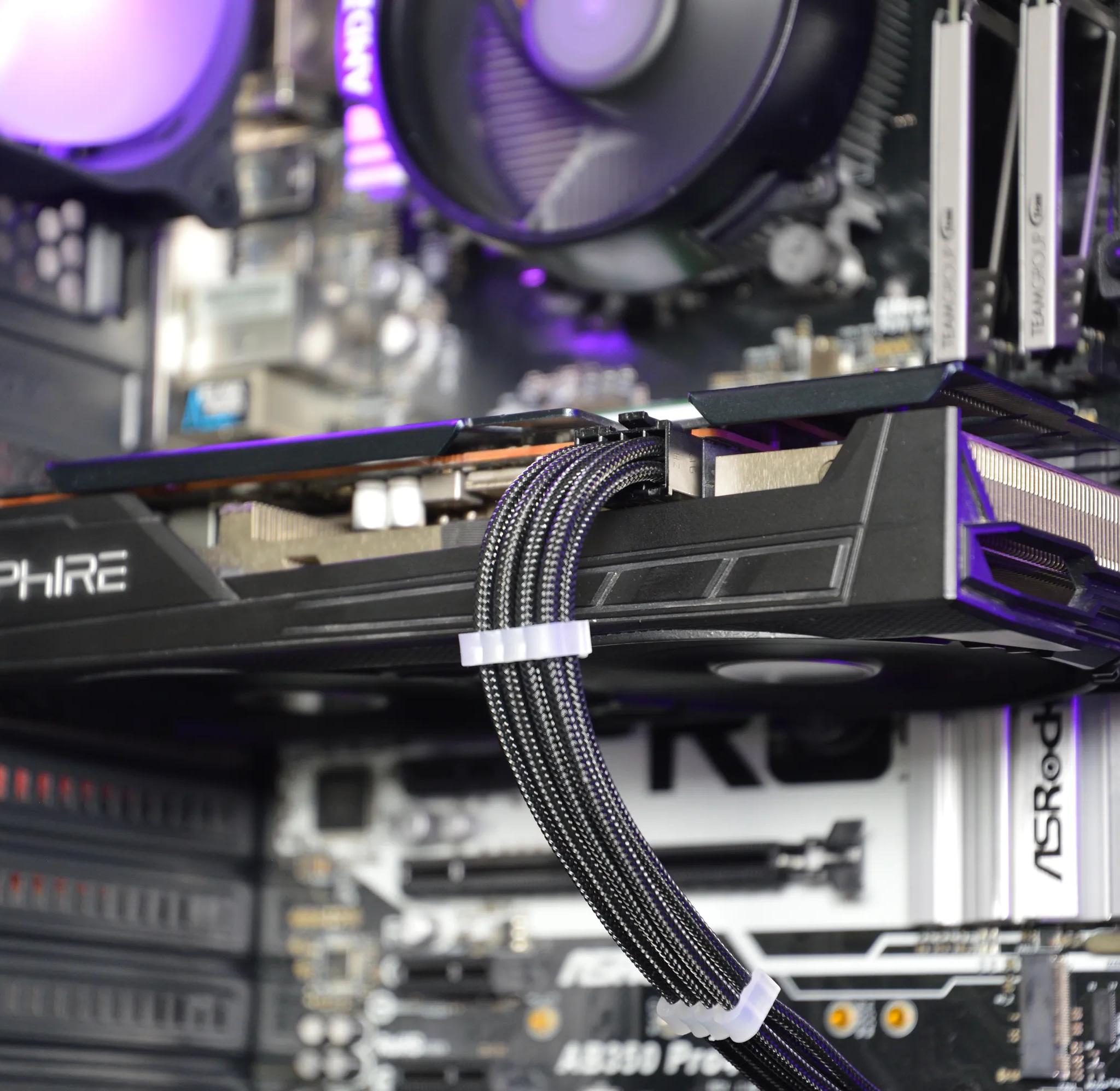 ⚫🌌| RX 5500XT 8GB | RYZEN 5 1600 | 16GB DDR4 RAM | 256GB NVME SSD + 1TB HDD | Midnight Nova |