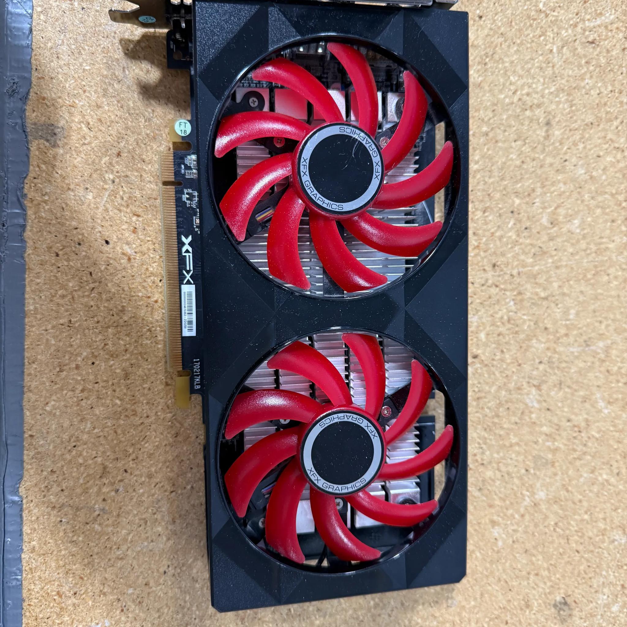 XFX AMD Radeon™ RX 550 2GB