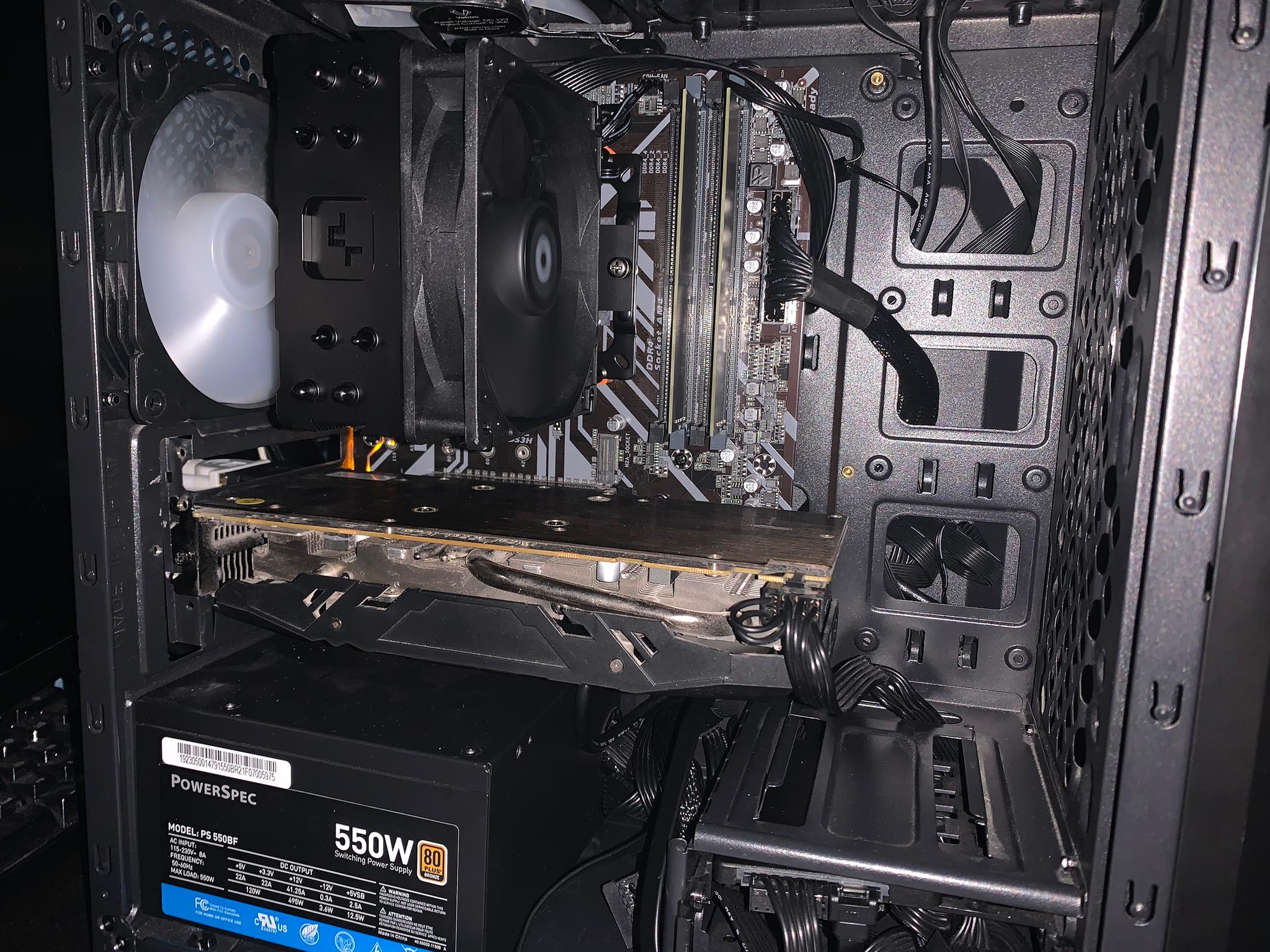 Customizable Gaming PC : Rx 580, AMD Ryzen 7, 16gb ddr4, 550w psu, 512gb ssd