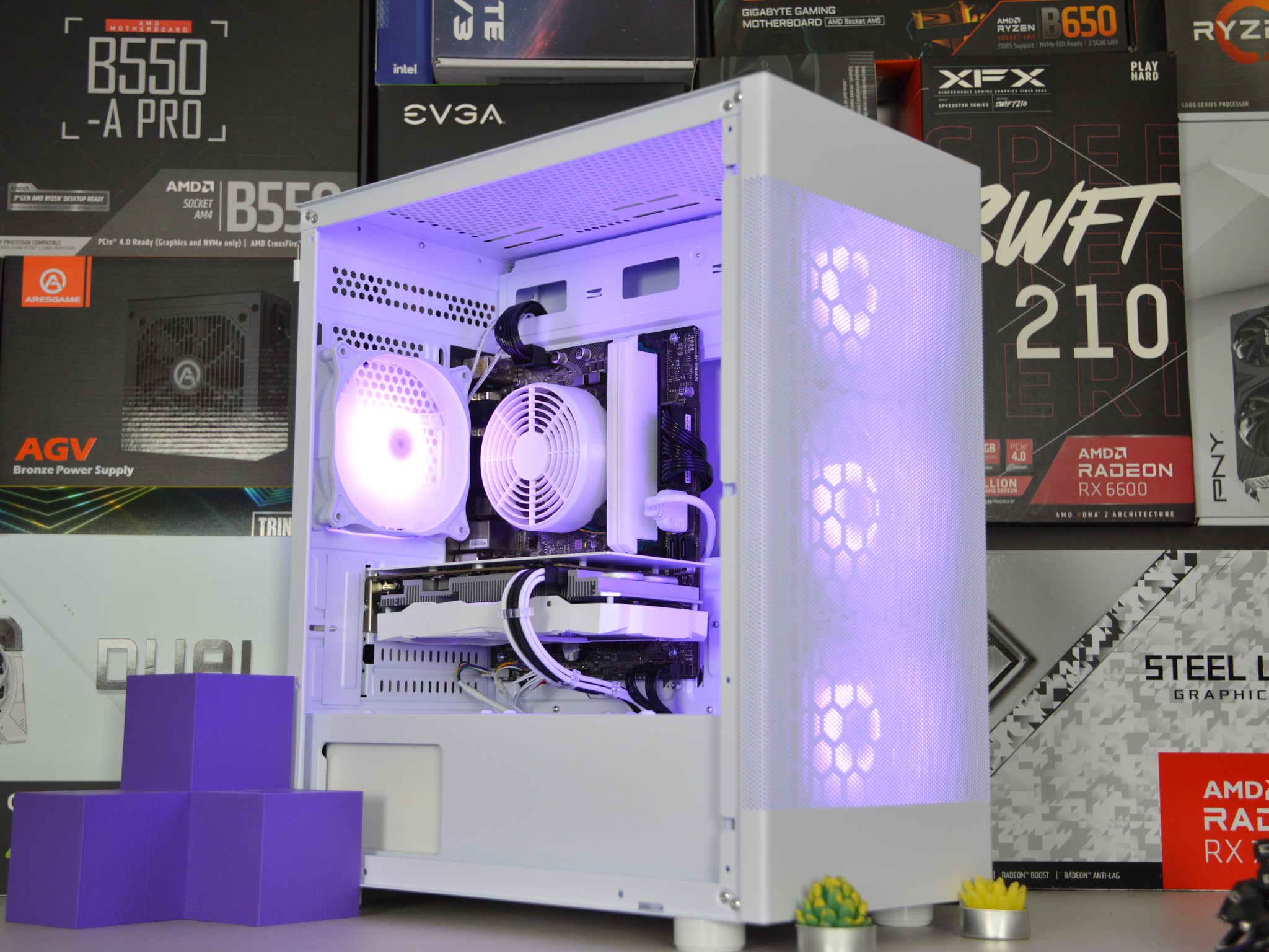 🧊🧊| RTX 2060 SUPER 6GB | INTEL i5-9500 | 16GB DDR4 RAM | 256 GB SSD + 1 TB HDD | Ice Box |