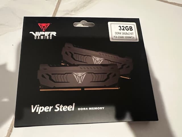 Patriot Viper Steel 32GB (2 x 16GB) 288-Pin PC RAM DDR4 3200 CL16 Desktop Memory