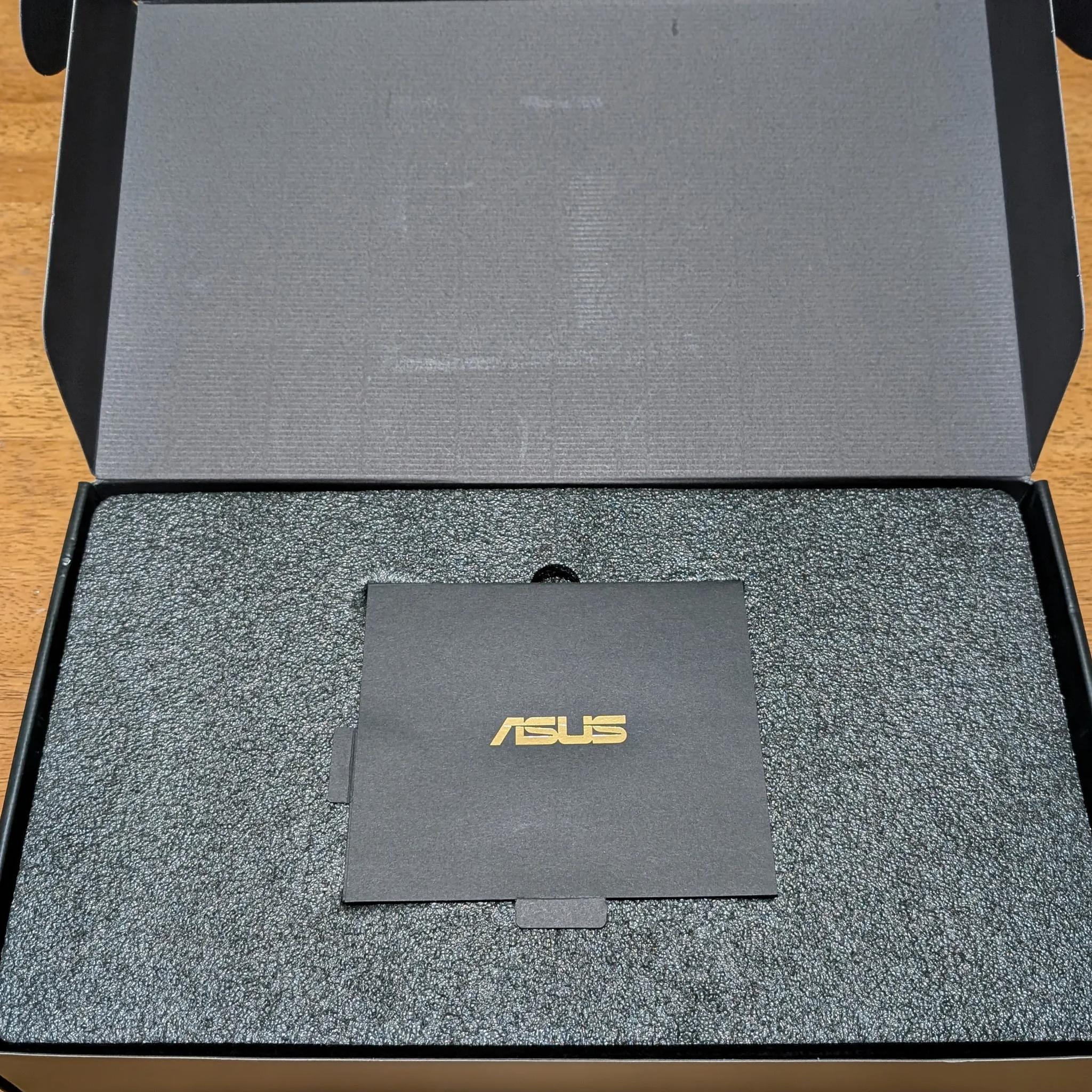 ASUS ROG-STRIX-RTX2080TI-O11G-GAMING GeForce RTX 2080 TI 11GB GDDR6