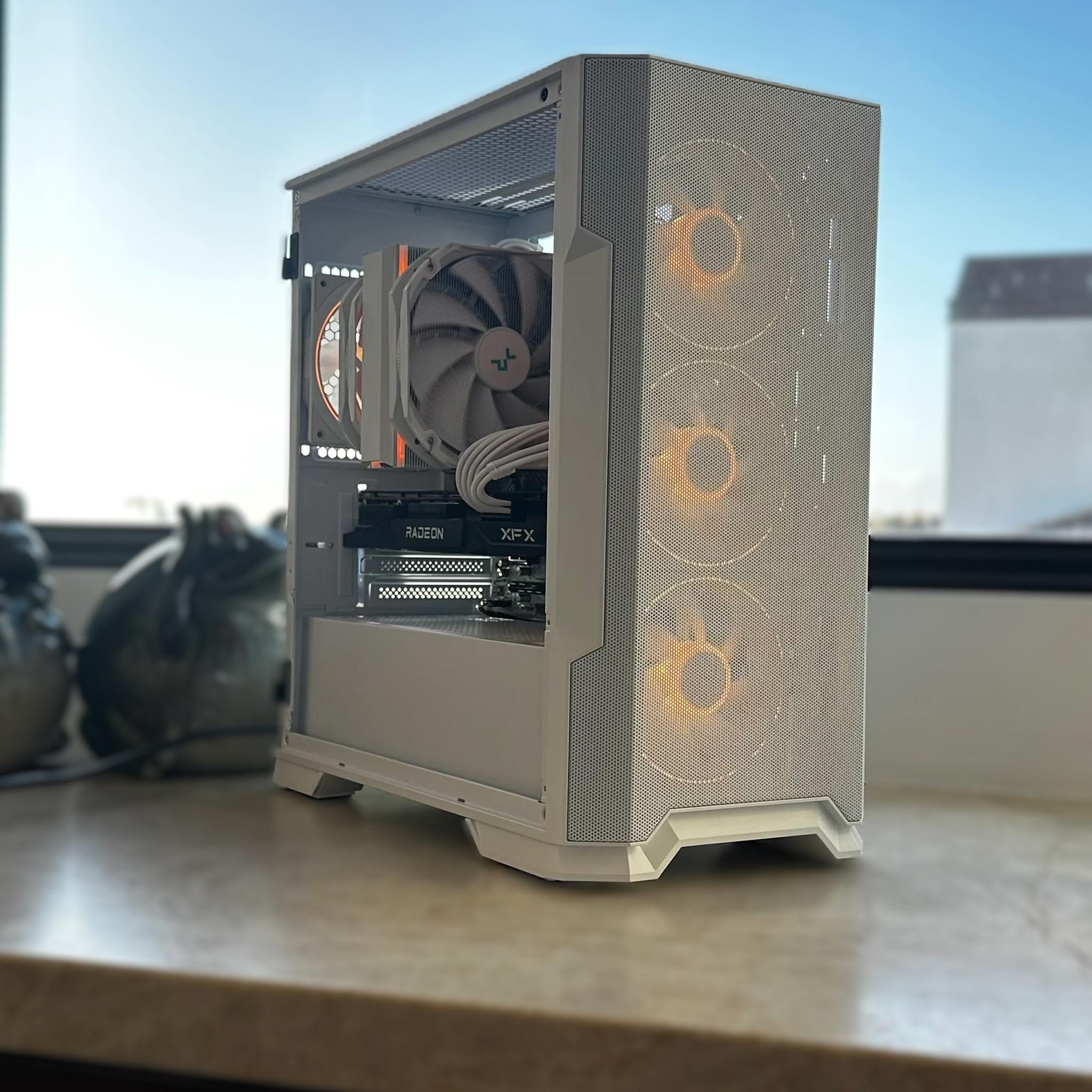 |🚀The Leviathan🚀| | RX 6700XT & Ryzen 5700x |