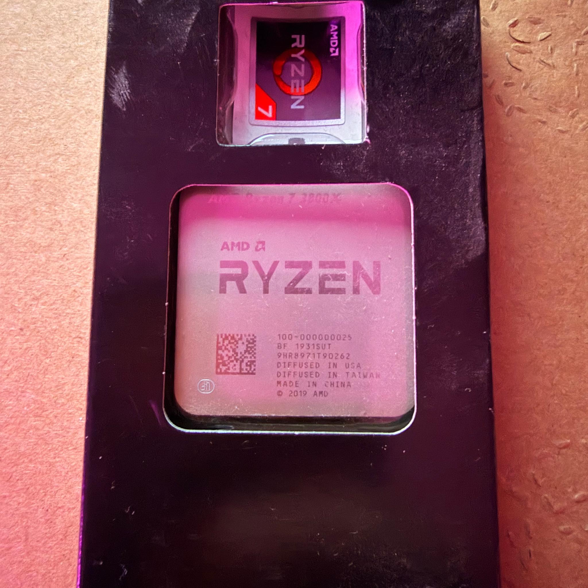 AMD Ryzen 7 3800X