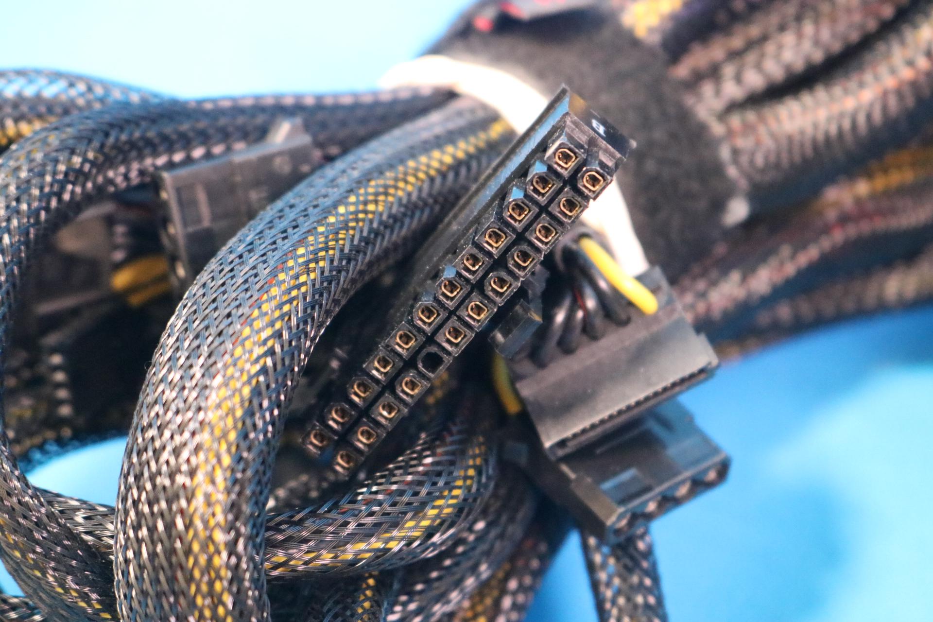 Antec TruePower Classic 750W Continuous Power 80 PLUS Gold 24-Pin ATX Desktop PSU TP-750C