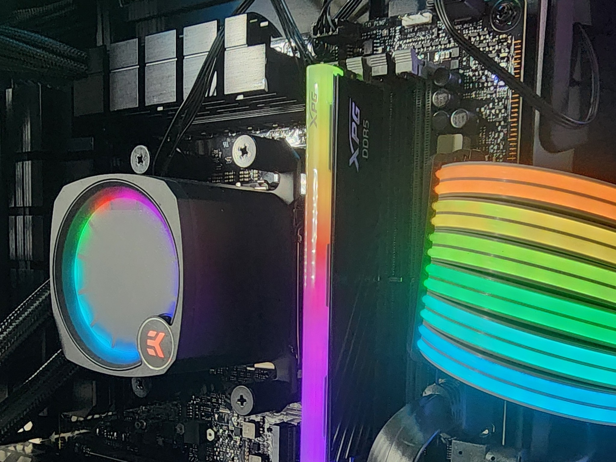 Gaming PC Ryzen 7 7700X 16GB RAM 1TB SSD RX 9060 8GB Windows 11 Computer