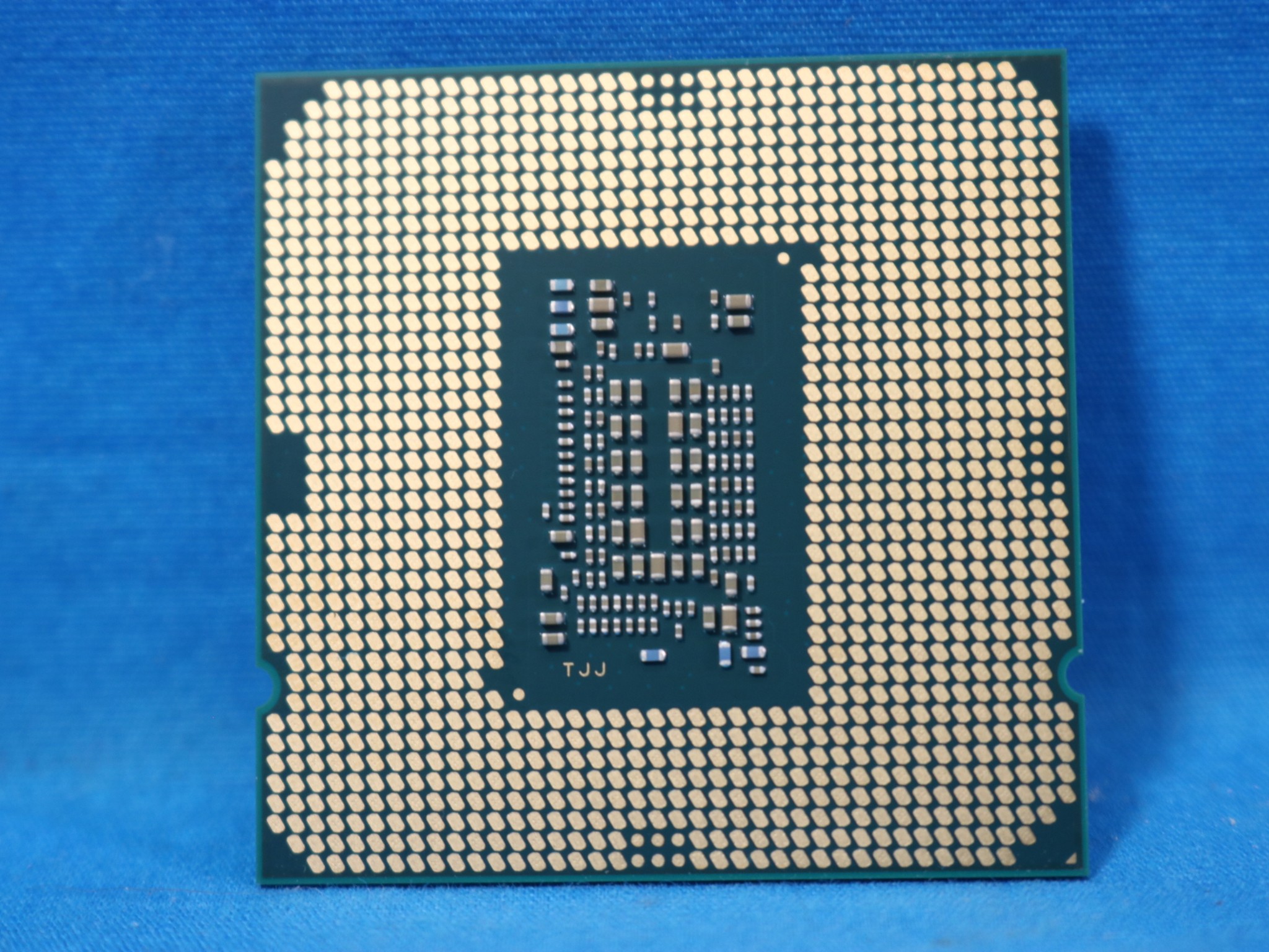 Intel Core i5-10400 2.90GHz Socket LGA1200 Hexa-Core Desktop CPU SRH3C