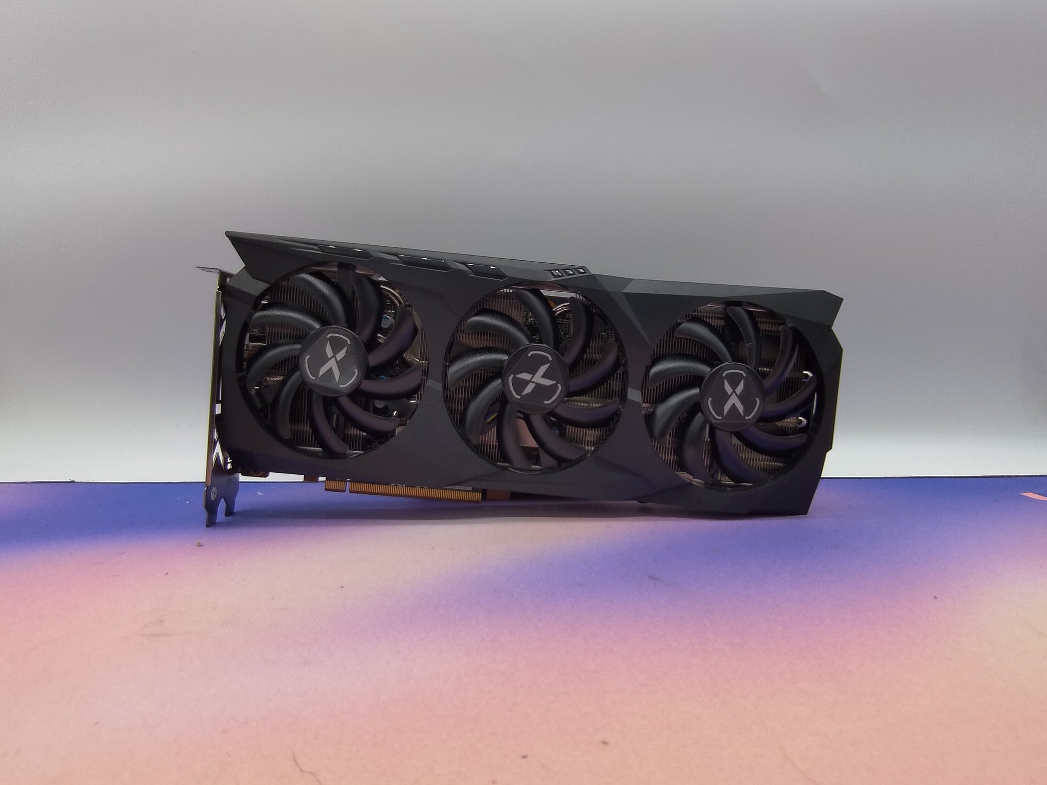 XFX Speedster SWFT309 RX 6700