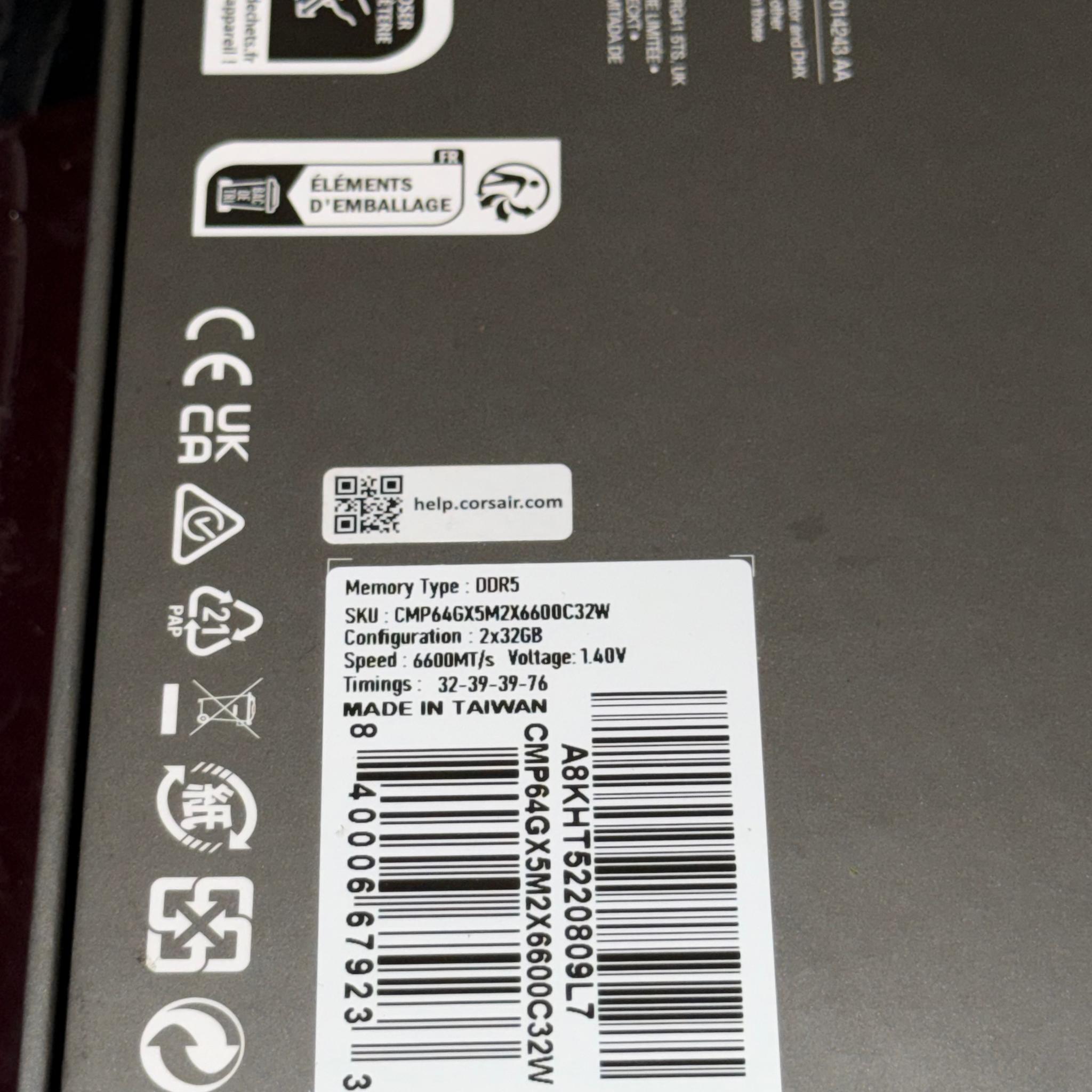 64GB DDR5 Corsair Dominator Titanium | 6600MTS