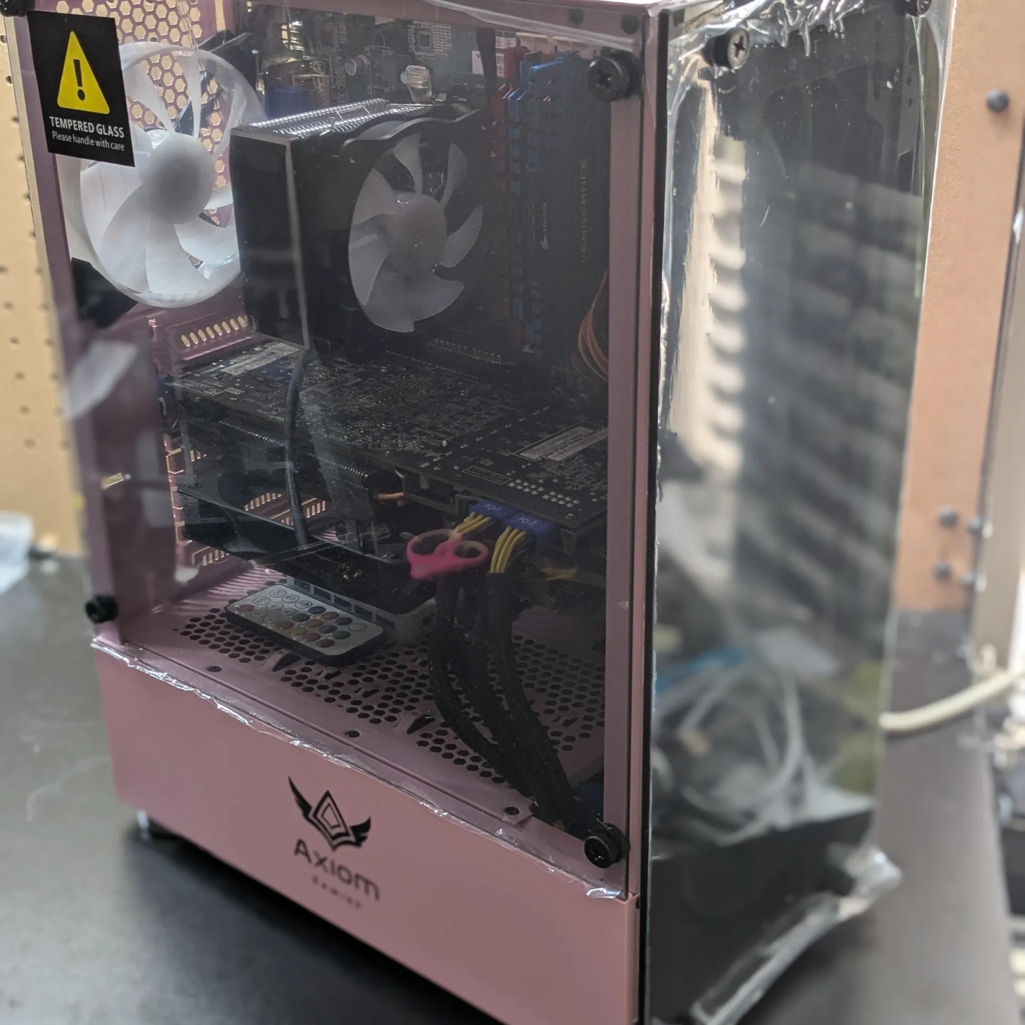 Obnoxiously Pink | 120 FPS Fortnite| Xeon (same as i7), 16GB RAM, 500GB SSD, R9 290 4GB, RGB, Wifi