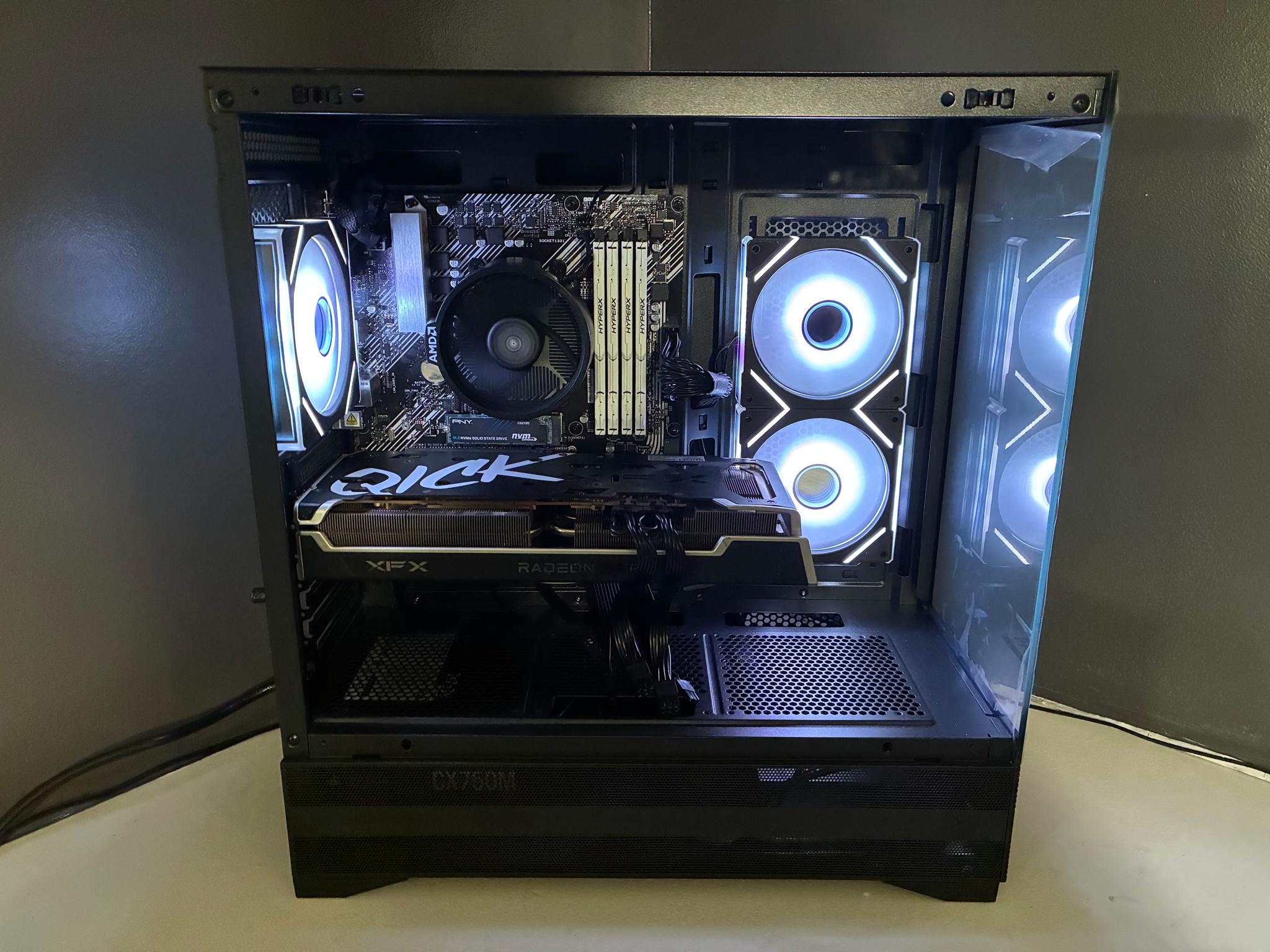 BLACK N WHITE | MID-HIGH TIER GAMING PC | RX 6700 XT XFX QICK319 12GB | RYZEN 5 5600G | 32 GB HYPERX