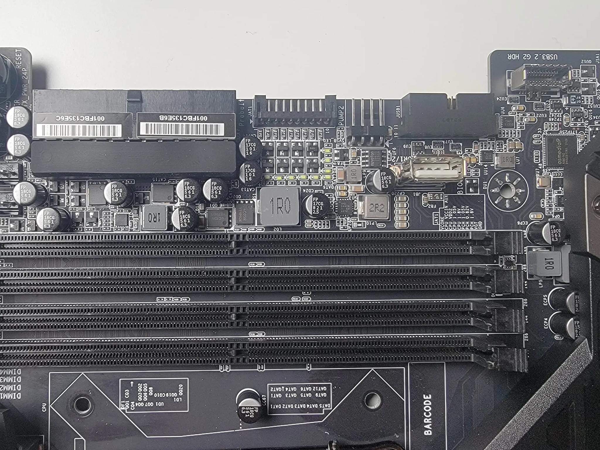 EVGA Z690 Classified 121-AL-E698-KR