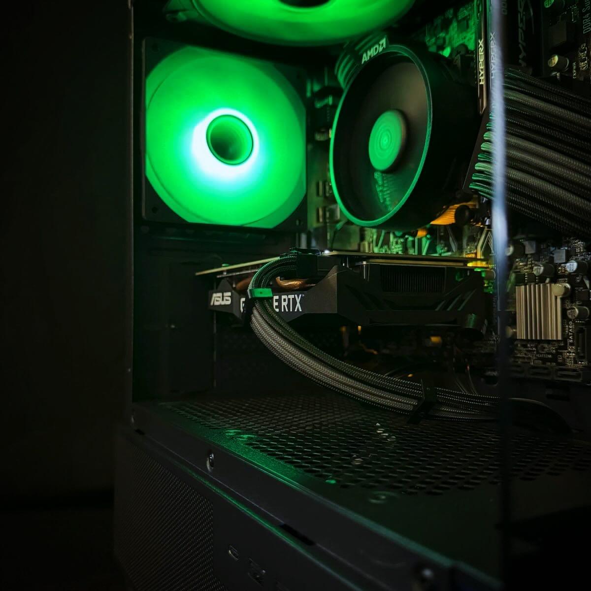 Nvidia RTX 2060 / Ryzen 5 2600x 16GB DDR4 Okinos Aqua aRGB gaming pc
