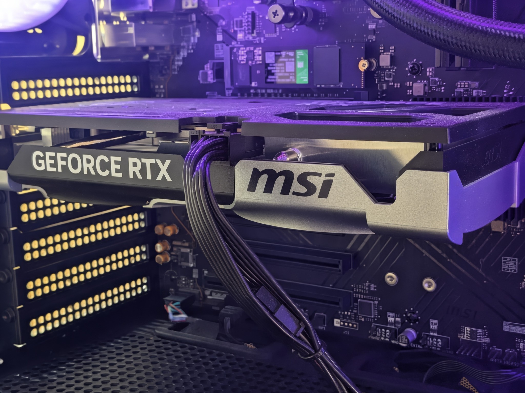 🖥️ **Prebuilt High-End Gaming PC — RTX 5060 Ti / Ryzen 9 7900X / 32GB DDR5**