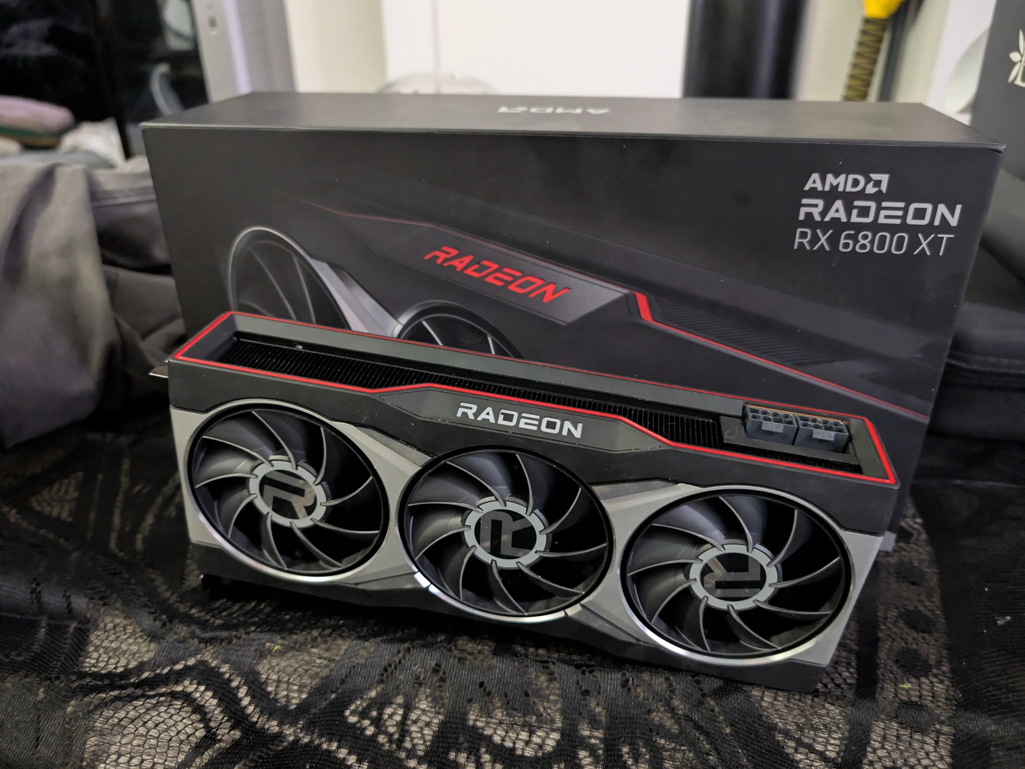 AMD Radeon RX 6800XT 16GB in Original Packaging with extra PhaseSheet PTM