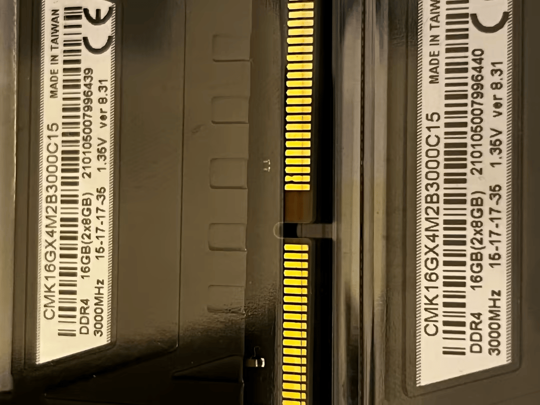 Two 16GB sets of Corsair Vengence LPX 3000Mhz
