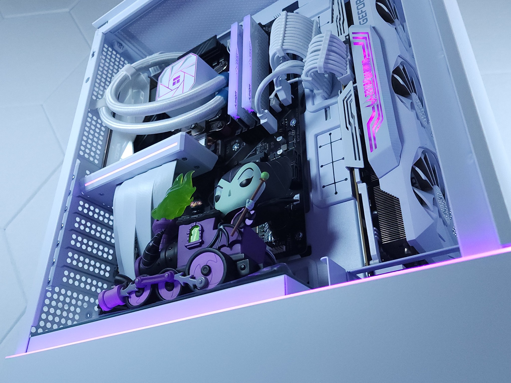 💜RTX 3080 Ryzen 5 8400F ● 1440p Gaming Computer