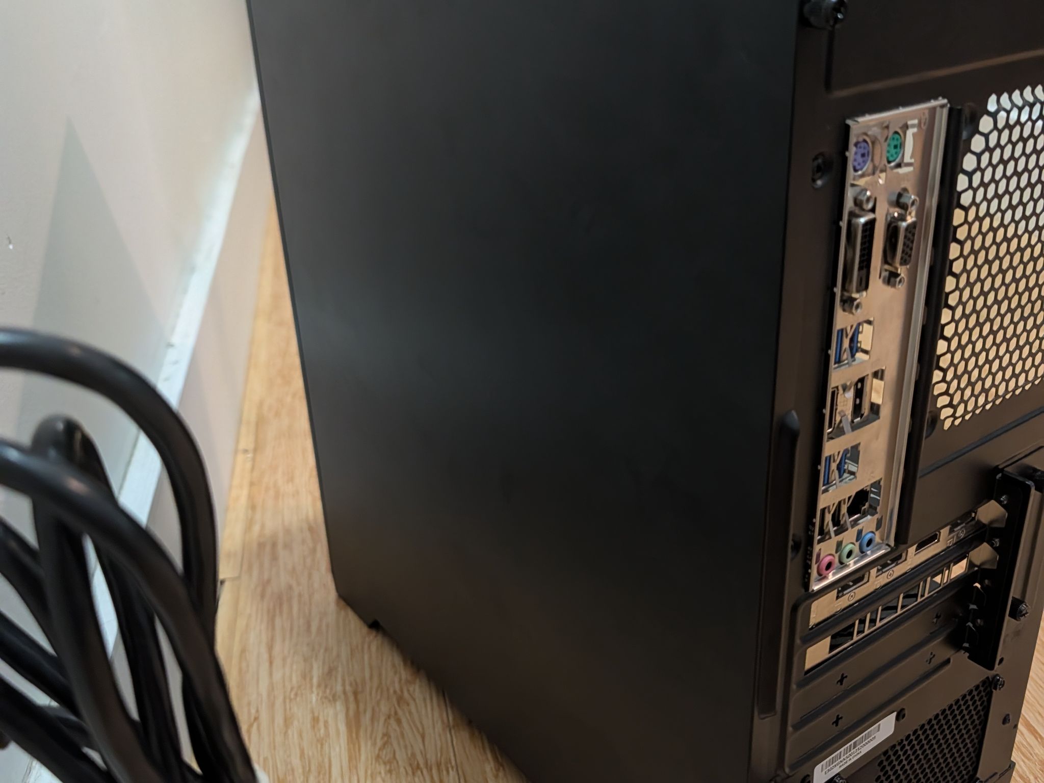 Custom Value Gaming PC | GTX 1660 | I5 7500 | 16GB DDR4 | 600GB SSD/HDD | Asus B250 |