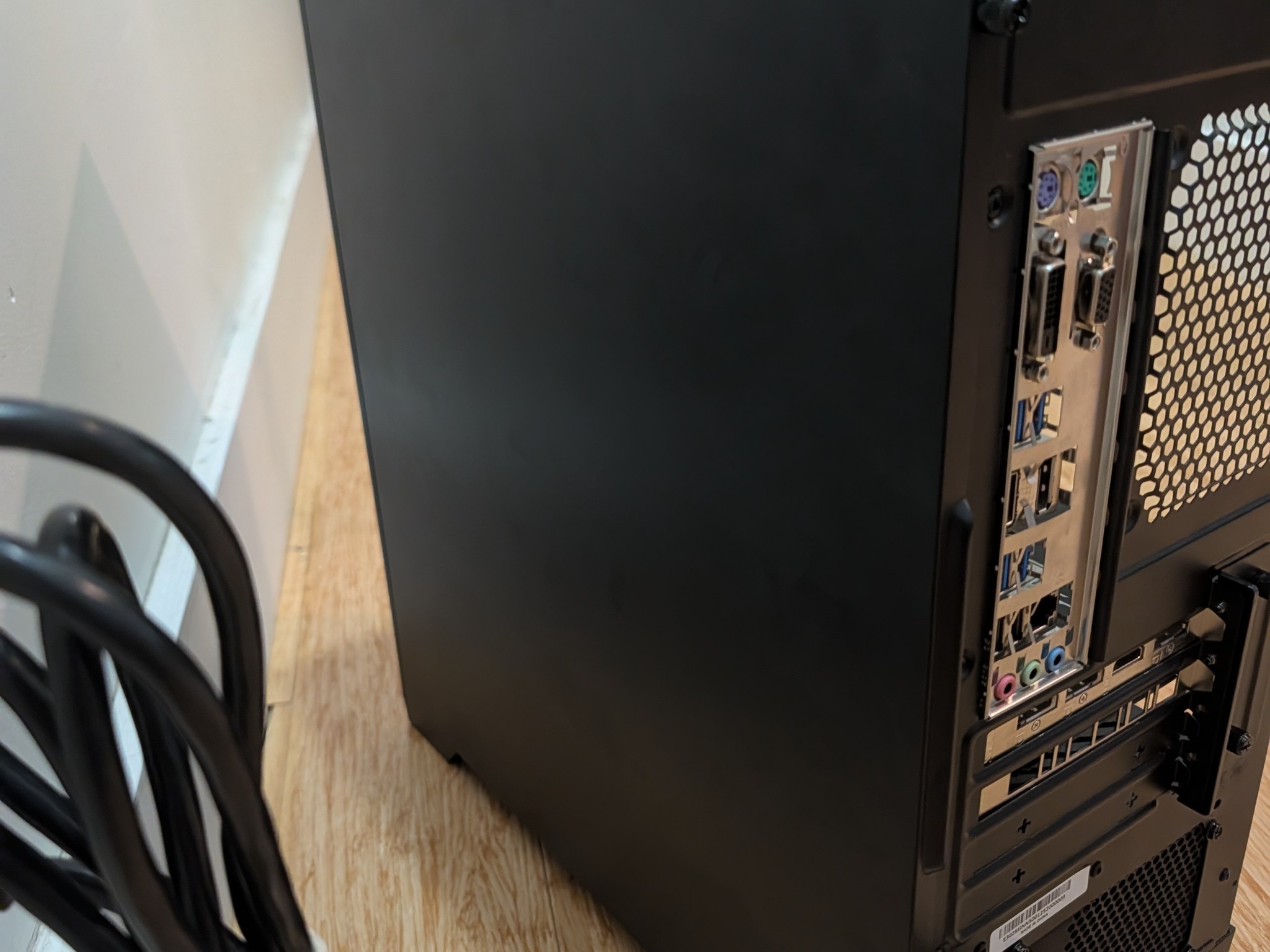 Custom Value Gaming PC | GTX 1660 | I5 7500 | 16GB DDR4 | 600GB SSD/HDD | Asus B250 |
