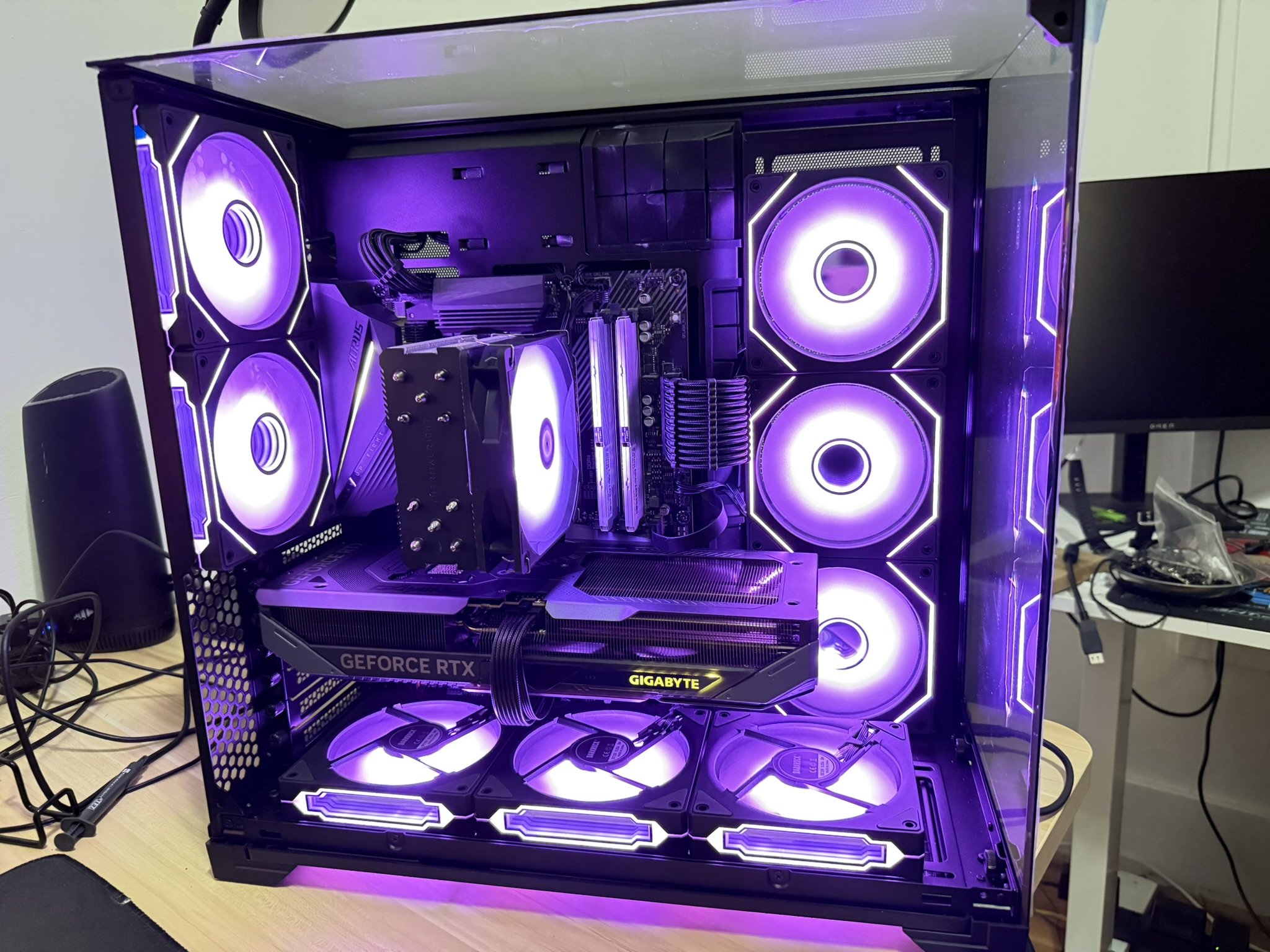 Ryzen 9 5900X | RTX 5070 12GB | 32GB DDR4 | 1TB NVMe |