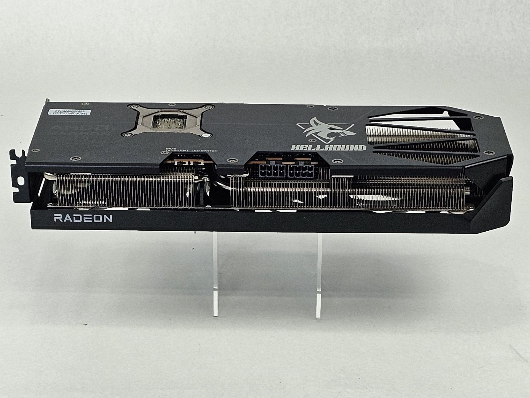 RX 9070 XT PowerColor Hellhound 16GB