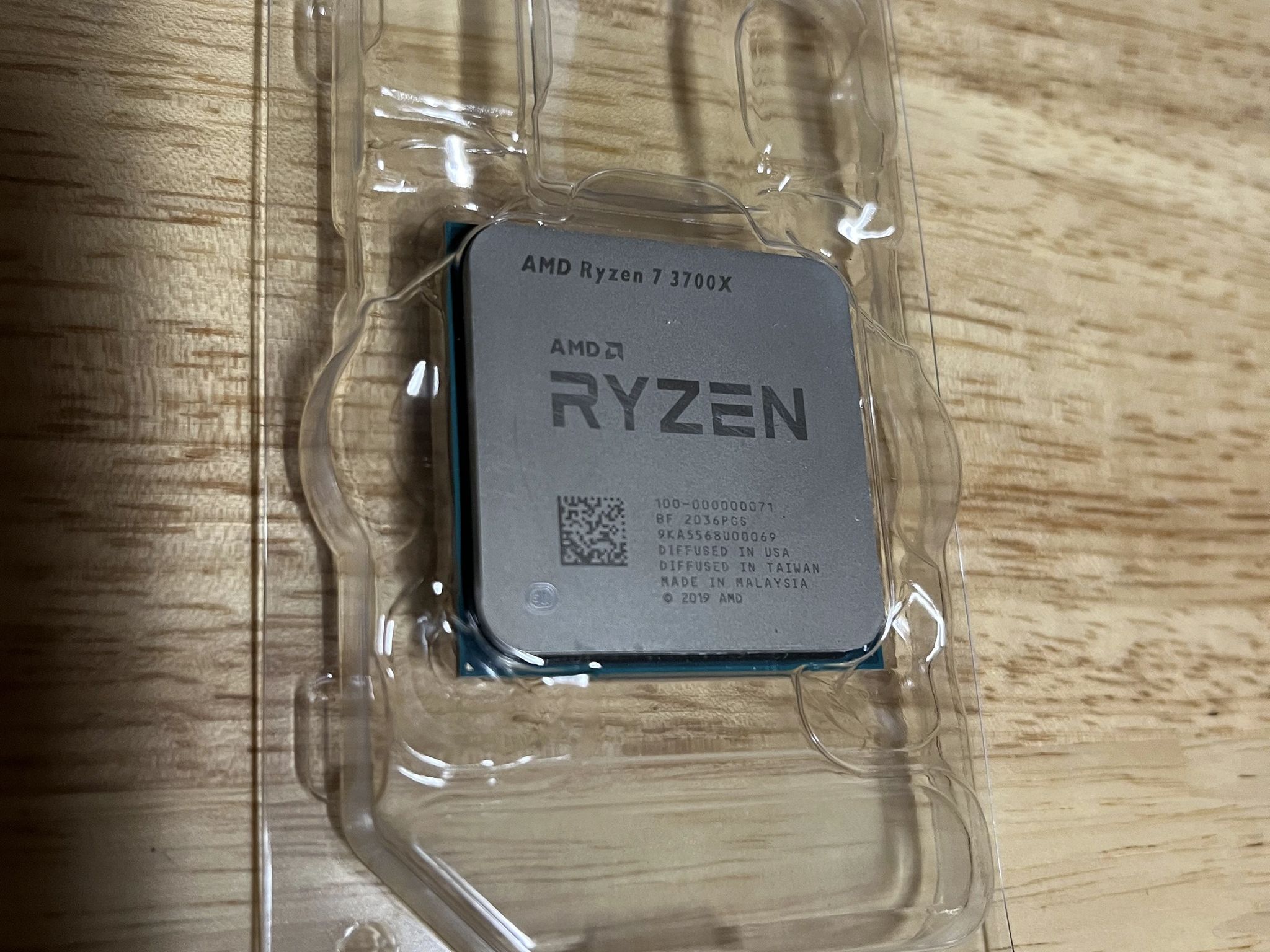 Used: AMD Ryzen 7 3700X w/Wraith Prism Cooler